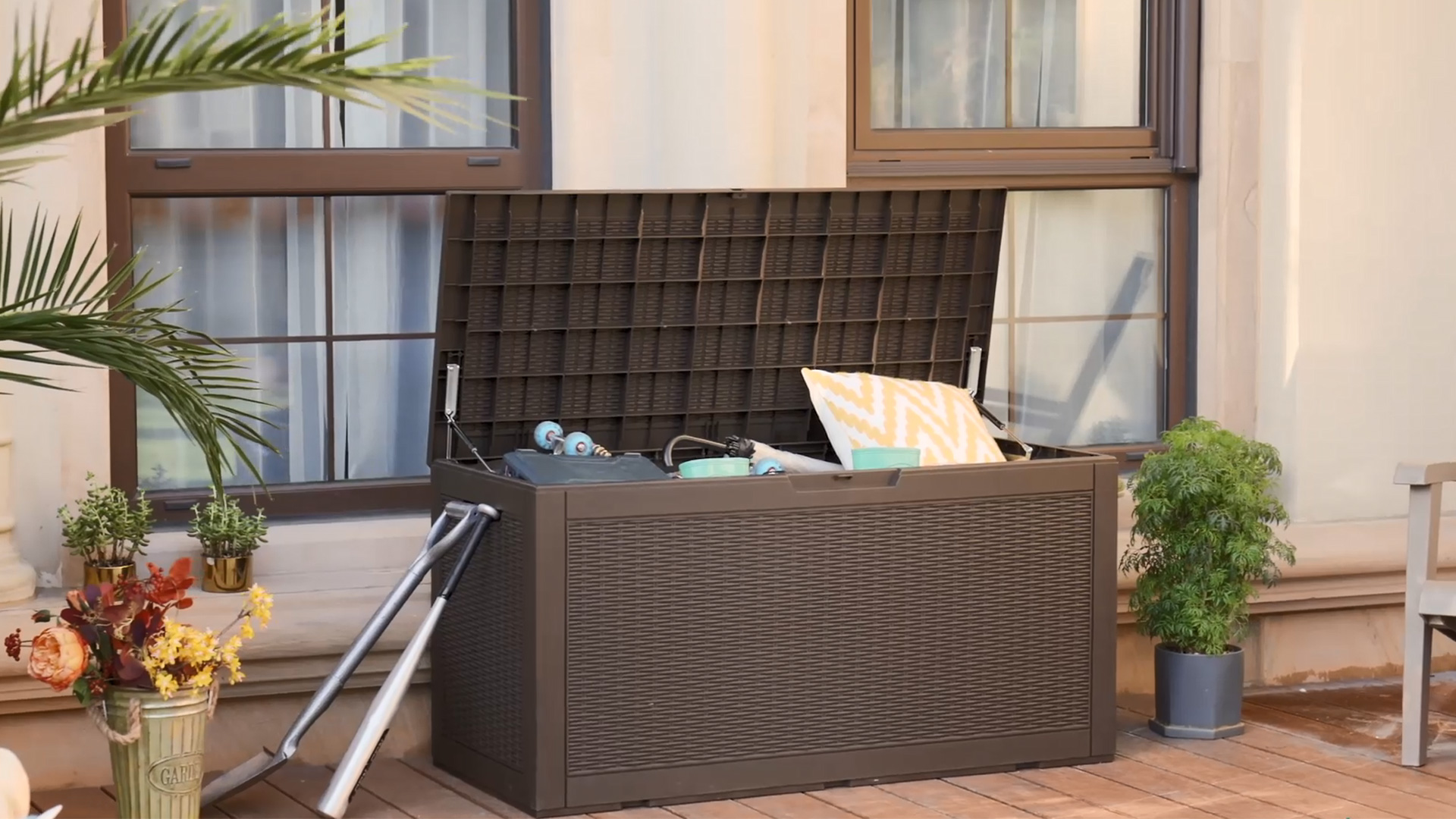 Amazon.com: YITAHOME 100 Gallon Large Resin Deck Box Outdoor