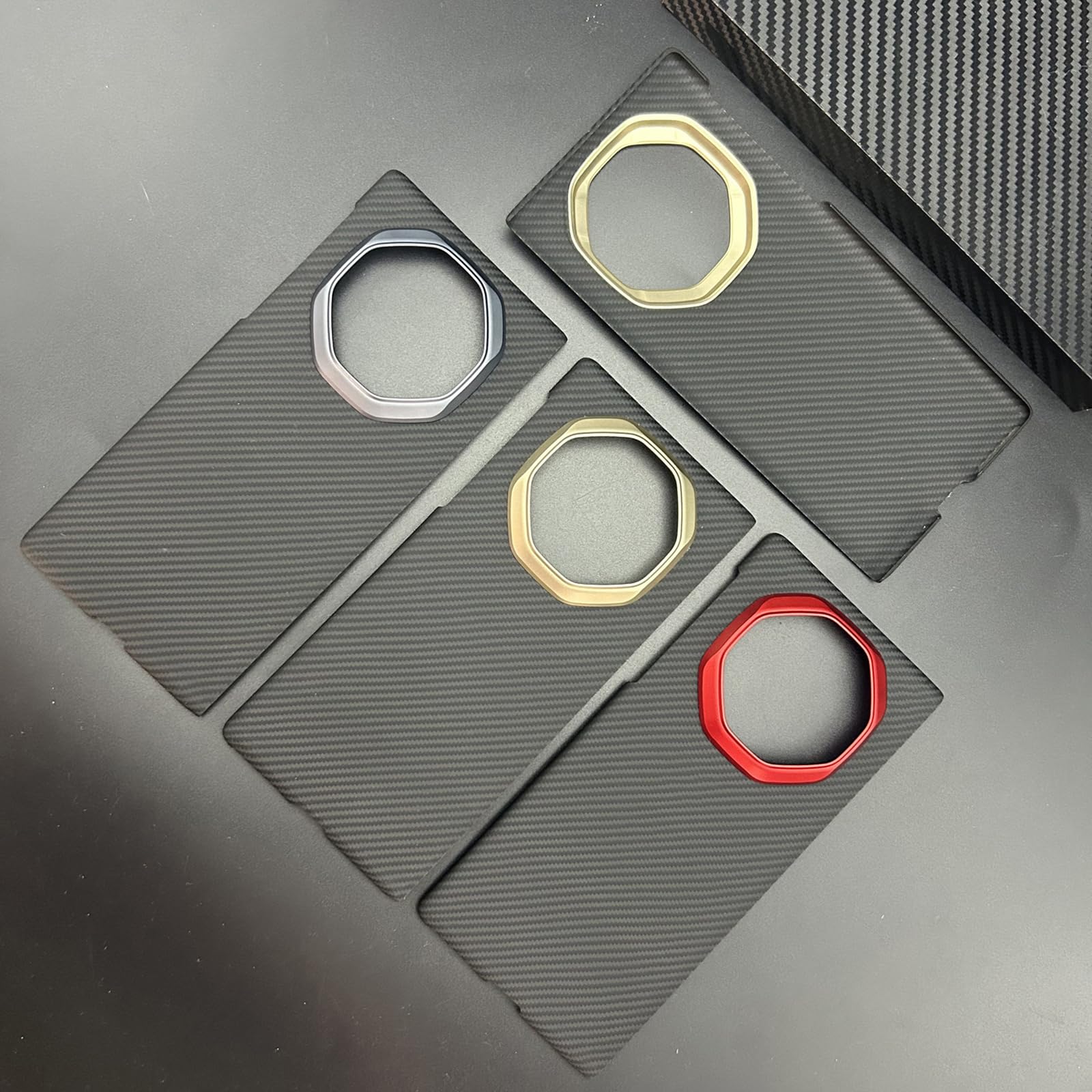 Etui do Huawei Mate XT, ultra cienkie etui ochronne z włókna węglowego, minimalistyczne, odporne na uderzenia i zarysowania, kolor srebrny, Mate XT