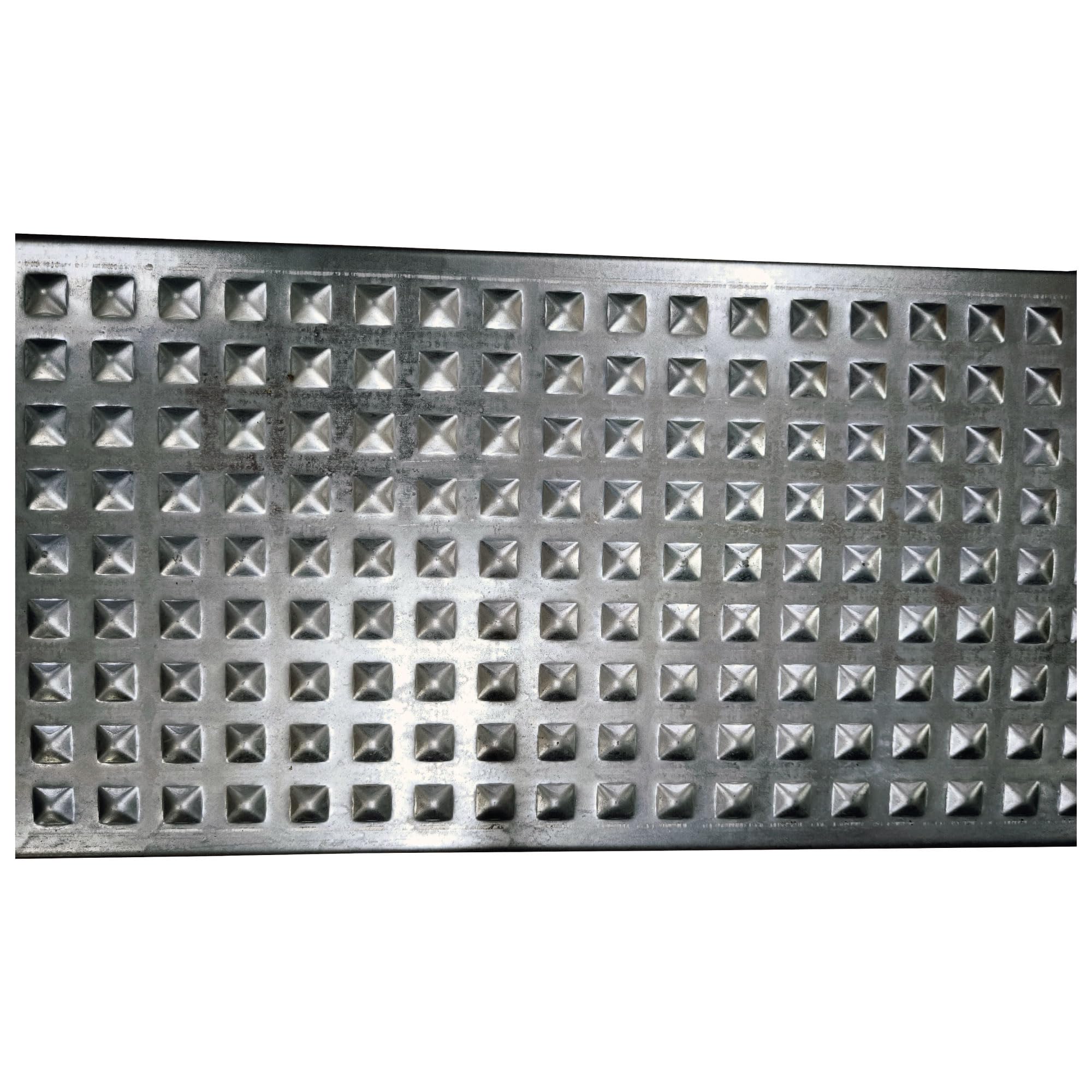 Acero Panel Peldaño Metálico Recto Repujado Punta Diamante 800x250mm - Alta resistencia y buena soldabilidad - Acero Galvanizado
