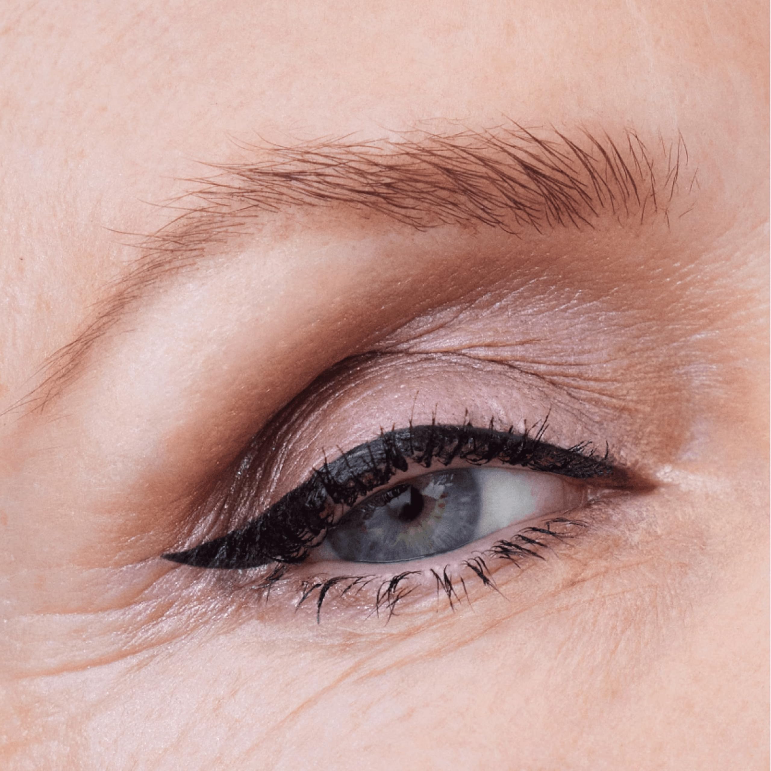 Clinique High Impact™ Shadow + Definer | 2-in-1 Lidschatten-Stick für intensive Augen-Looks | Knitterfrei + wasserfest + sicher für empfindliche Augen