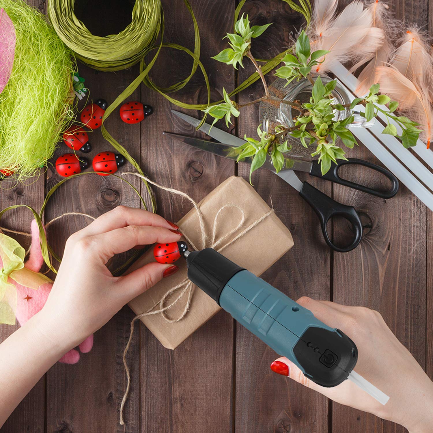 Cordless Glue Gun, WESCO 3.6V Hot Glue Gun with 10pieces Glue Stick 7mm