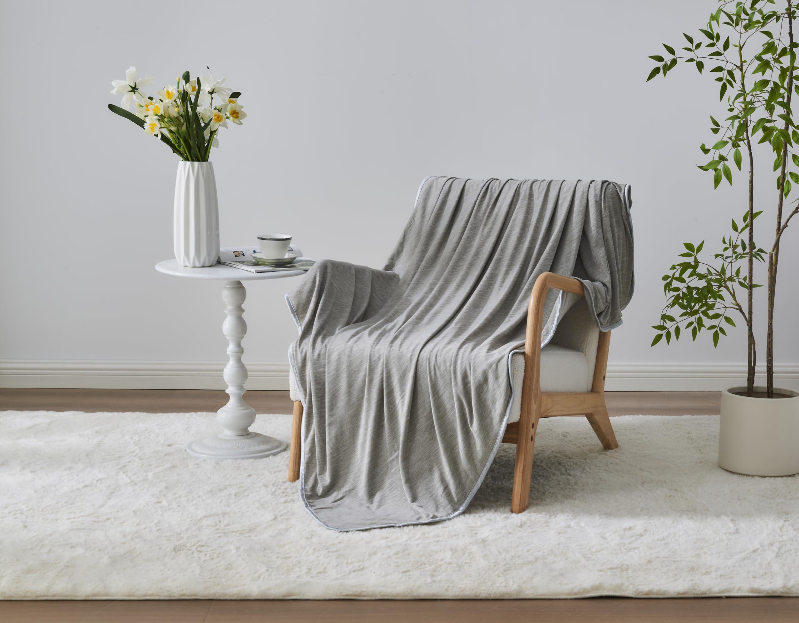 GC GAVENO CAVAILIA Soft Blankets For Adults Kids - Cooling King Size Blanket 200x220 Cm - Thermal Blanket Camping - Travel, Sofa Fleece Throw Blanket - Keep You Cool and Comfortable - Grey