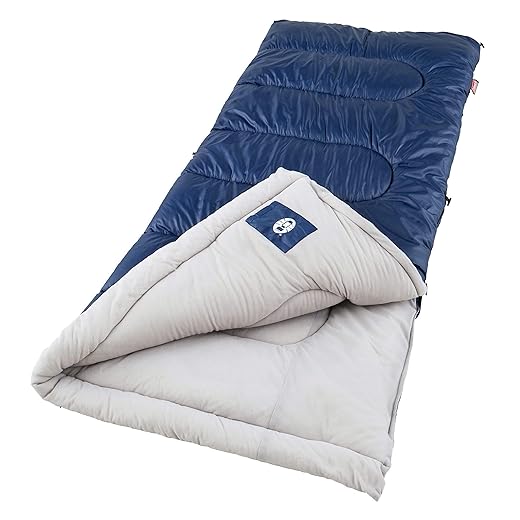Coleman Brazos Cold-Weather Sleeping Bag, 20°F/30°F Lightweight Camping Sleeping Bag for Adults, No-Snag Zipper with Stuff Sack Included, Machine Washable