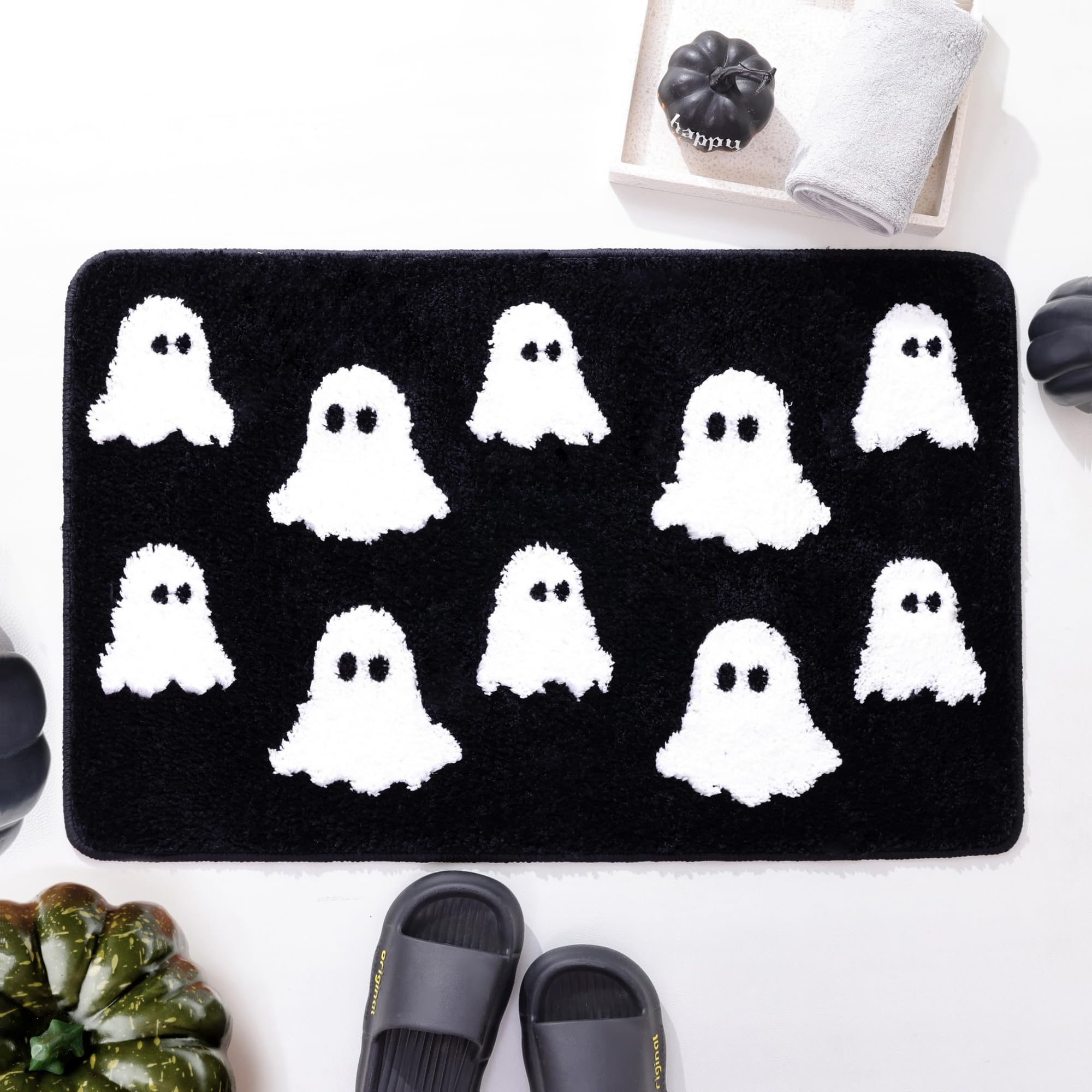TRUEDAYS Halloween Bath Mat Spooky Ghosts Gothic Home Decor Black Rugs for Non Slip Spooky Goth Gift Cute