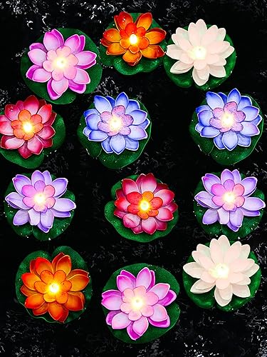 12 luces flotantes para piscina, faroles flotantes LED realistas, funciona con pilas, almohadilla de lirio, vela de flores, accesorios divertidos