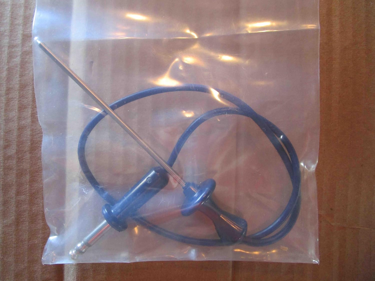 Wolf Cooking Temperature Probe, Model 823261, Blue not aftermarket