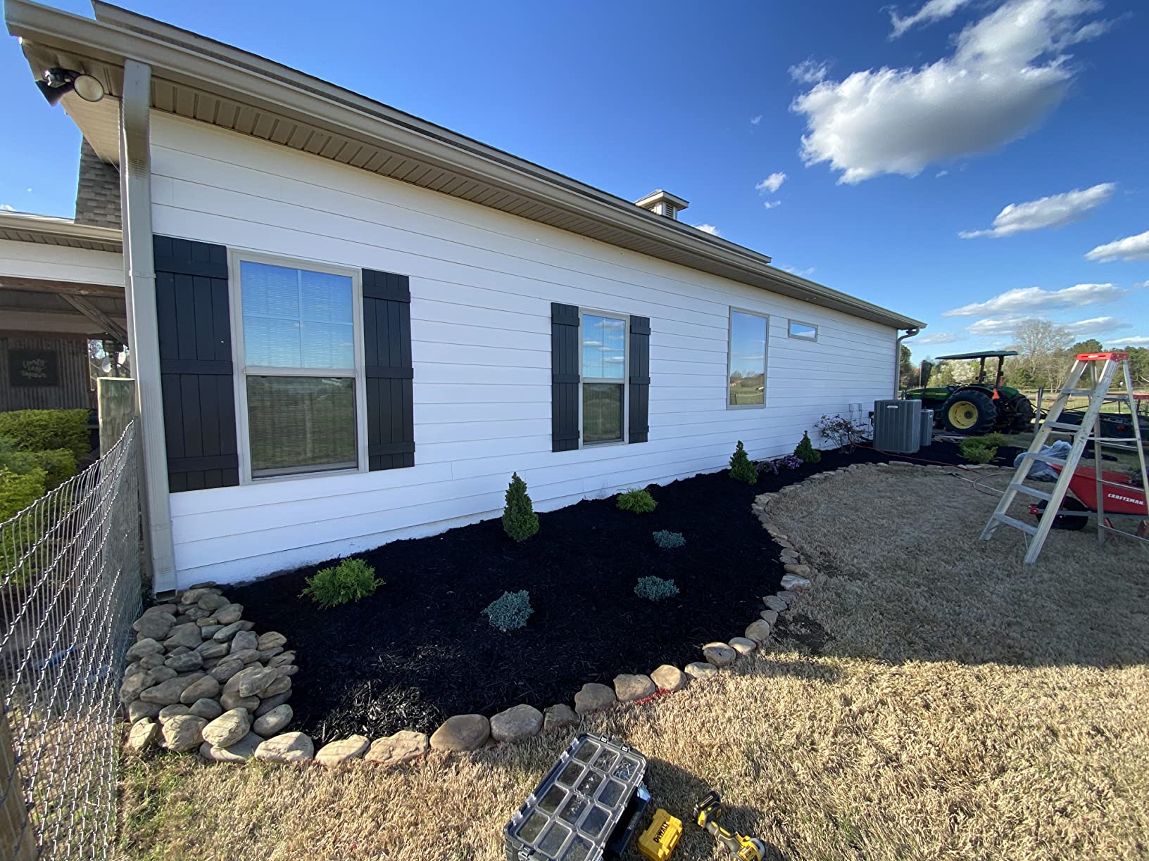 $11/mo - Finance Polaris Homeside 4 Board and Batten Joined Vinyl ...