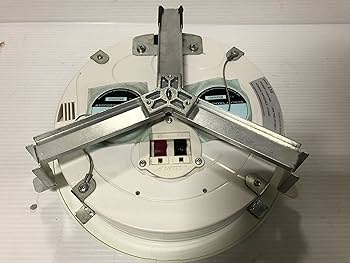 BOSE - あおかめ Amazon.co.jp: ボーズ 超薄型埋め込みスピーカー 230 : 家電＆カメラ