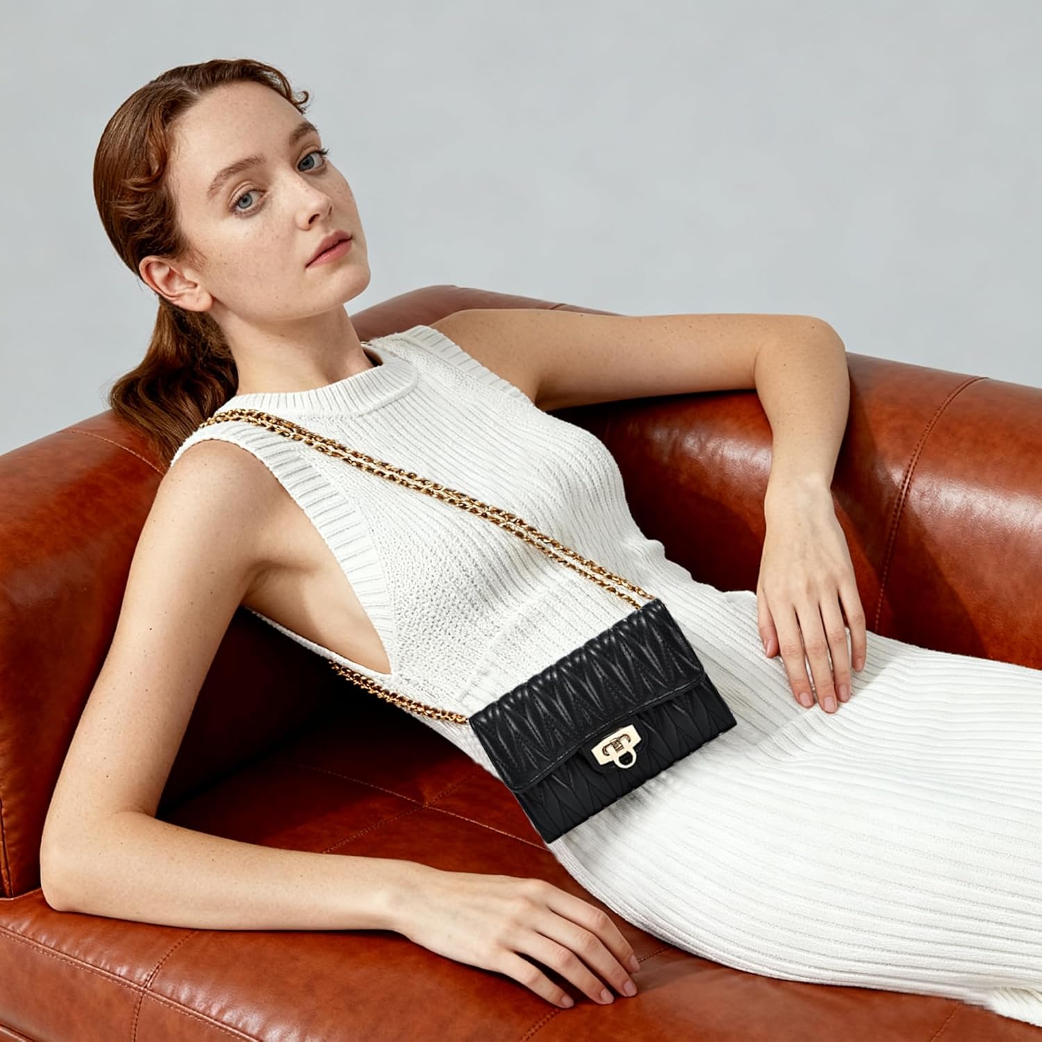 Stylish Small Crossbody Bag for women - Compact Phone Bag & Wallet, Lightweight & Perfect for Work, Travel, or Casual Outings - Image 4