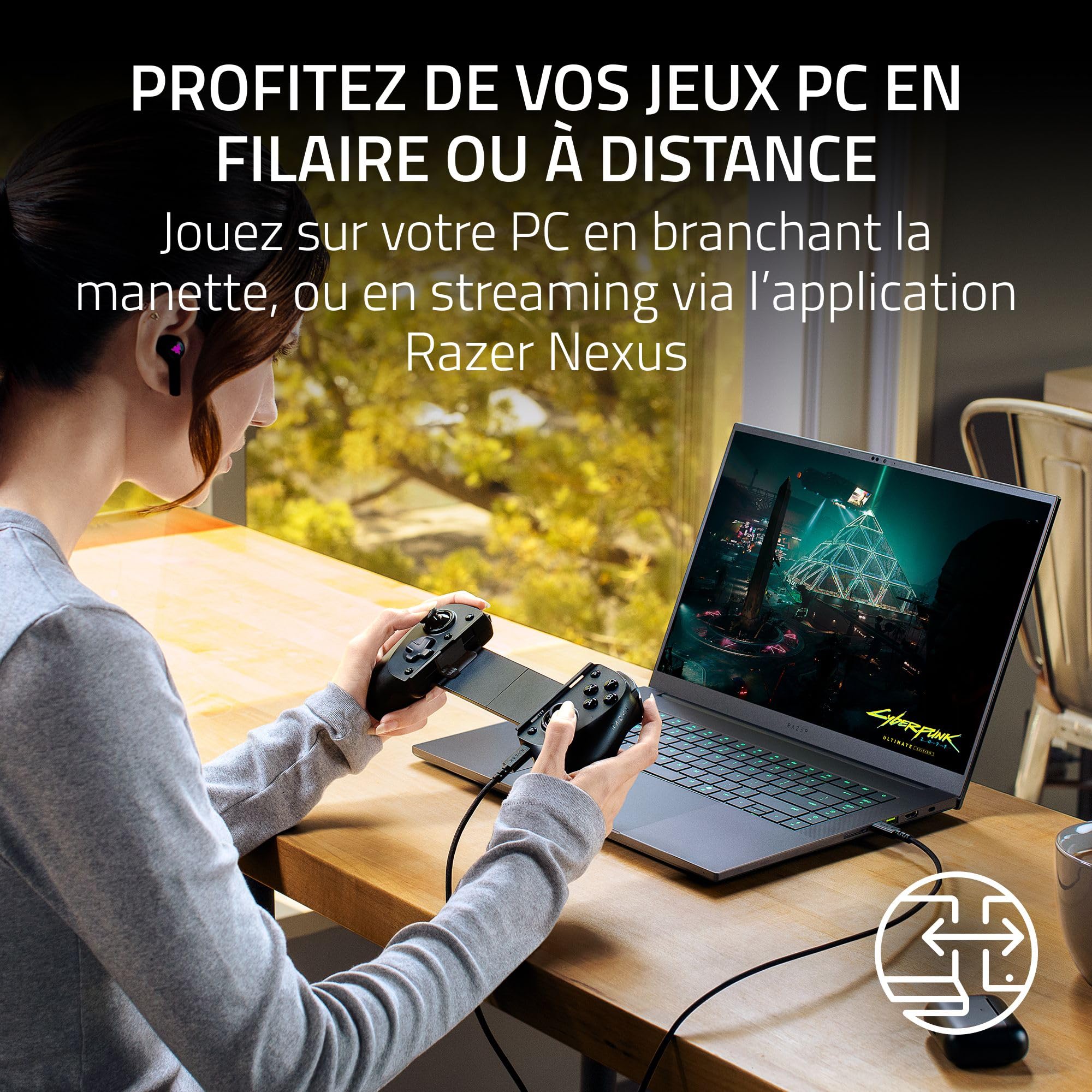 Razer Kishi V3 Phantom White - Manette Mobile Pleine Taille pour Smartphones iPhone et Android - Plug-and-Play USB-C - Sticks analogiques Anti-Drift - 12 Boutons - HD Haptics | Édition Phantom White