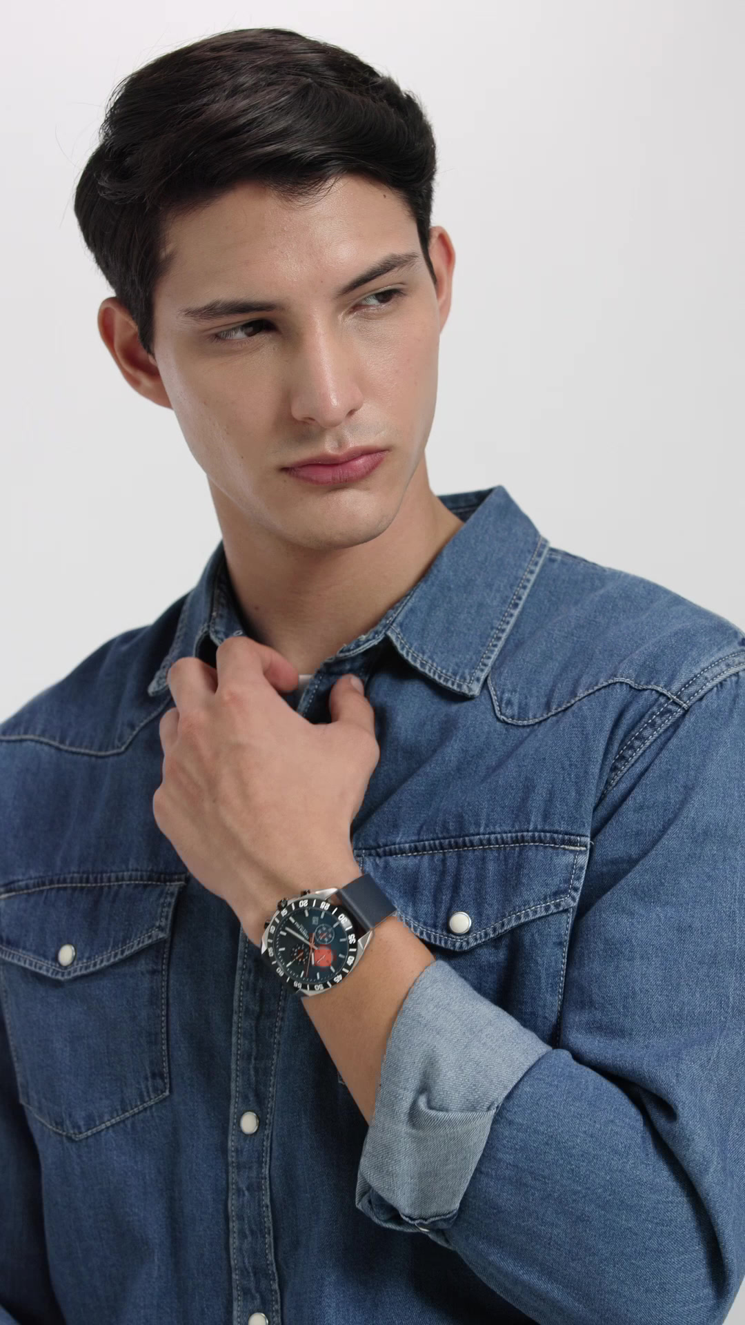 Kenneth Cole Quartz Chronograph with Date Blue Dial Blue Leather