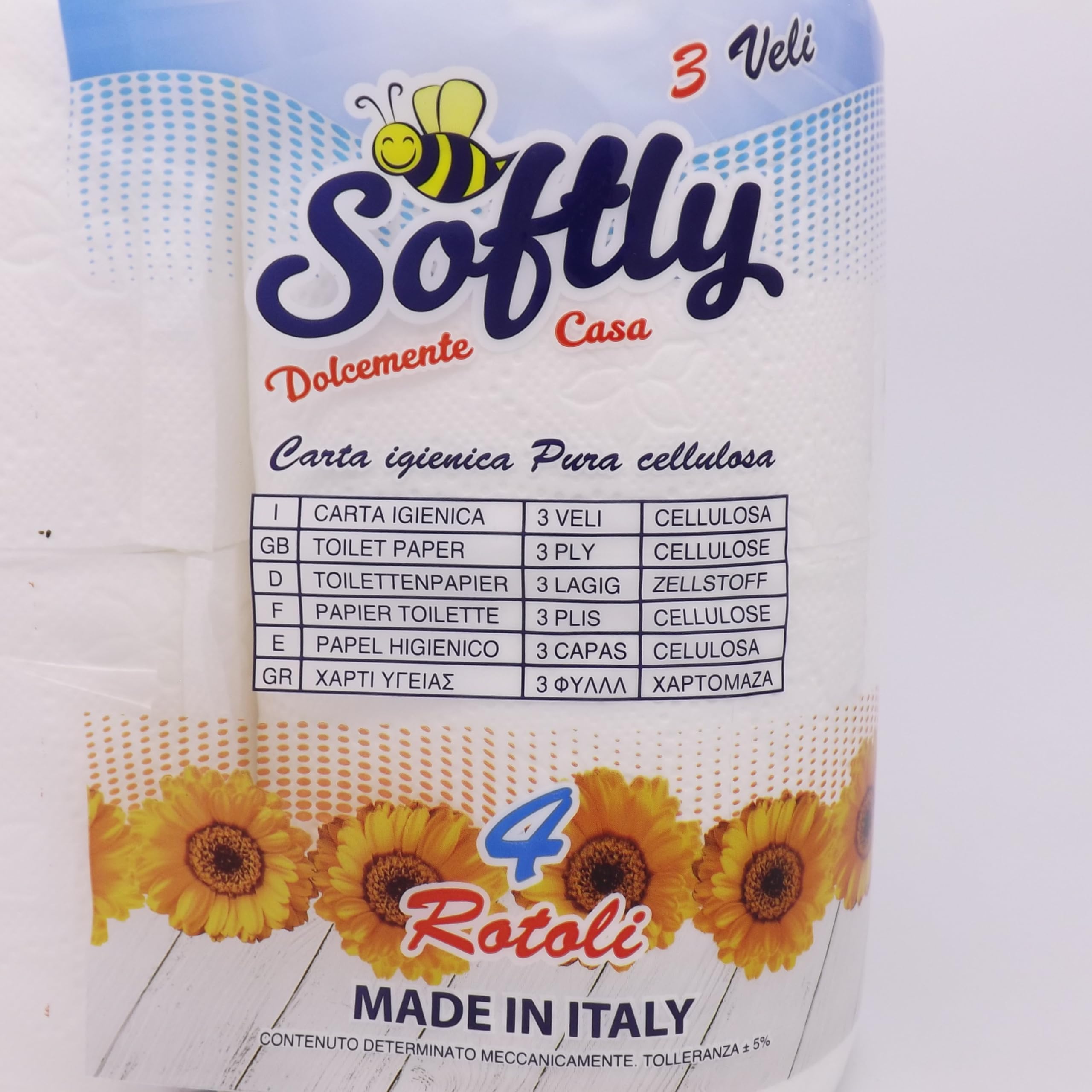Carta Igienica Softly 3 Veli, 40 Rotoli (10 pacchi da 4 rotoli), Morbida e Resistente, Goffratura Floreale, Bianca, in Pura Cellulosa, Delicata sulla Pelle, Non Profumata