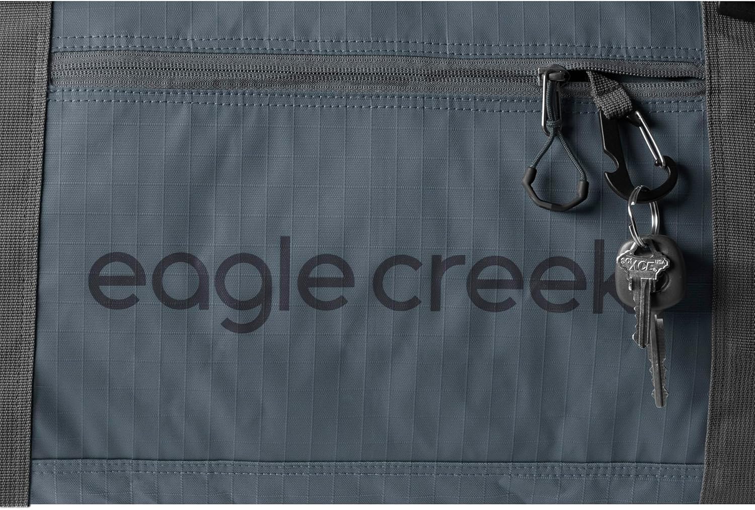 Eagle Creek No Matter What Duffel Bag - Eco Friendly Duffel for Sustainable Travel - Adjustable Shoulder Strap - Multiple Carry Options - Easy to Store - Smoke - 90L - Image 4