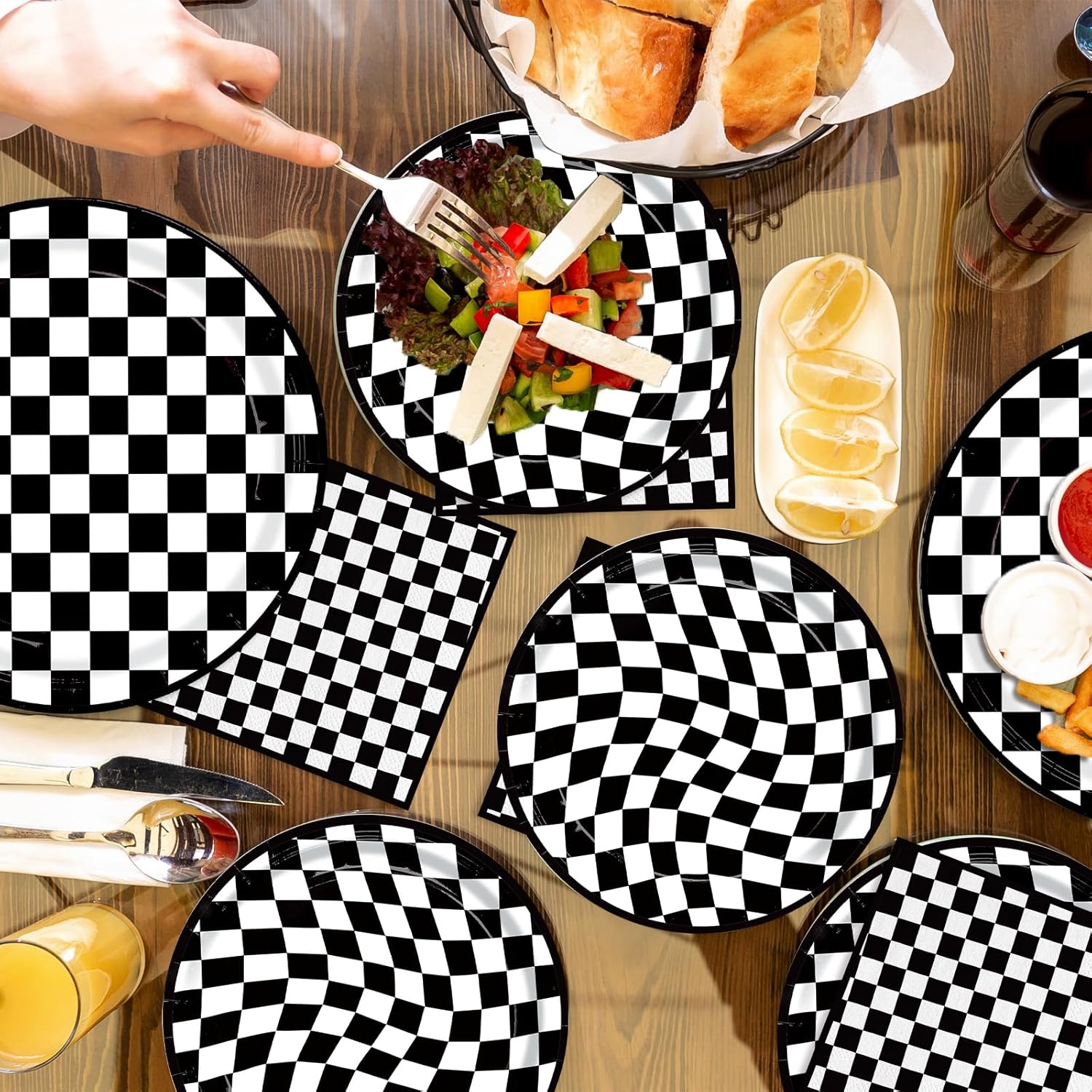 150pcs Race Car Paper Plates and Napkins Party Supplies Disposable Tableware Set Checkered Flag Racing Sports Birthday Party Decorations Serve 50 Guests - Image 6