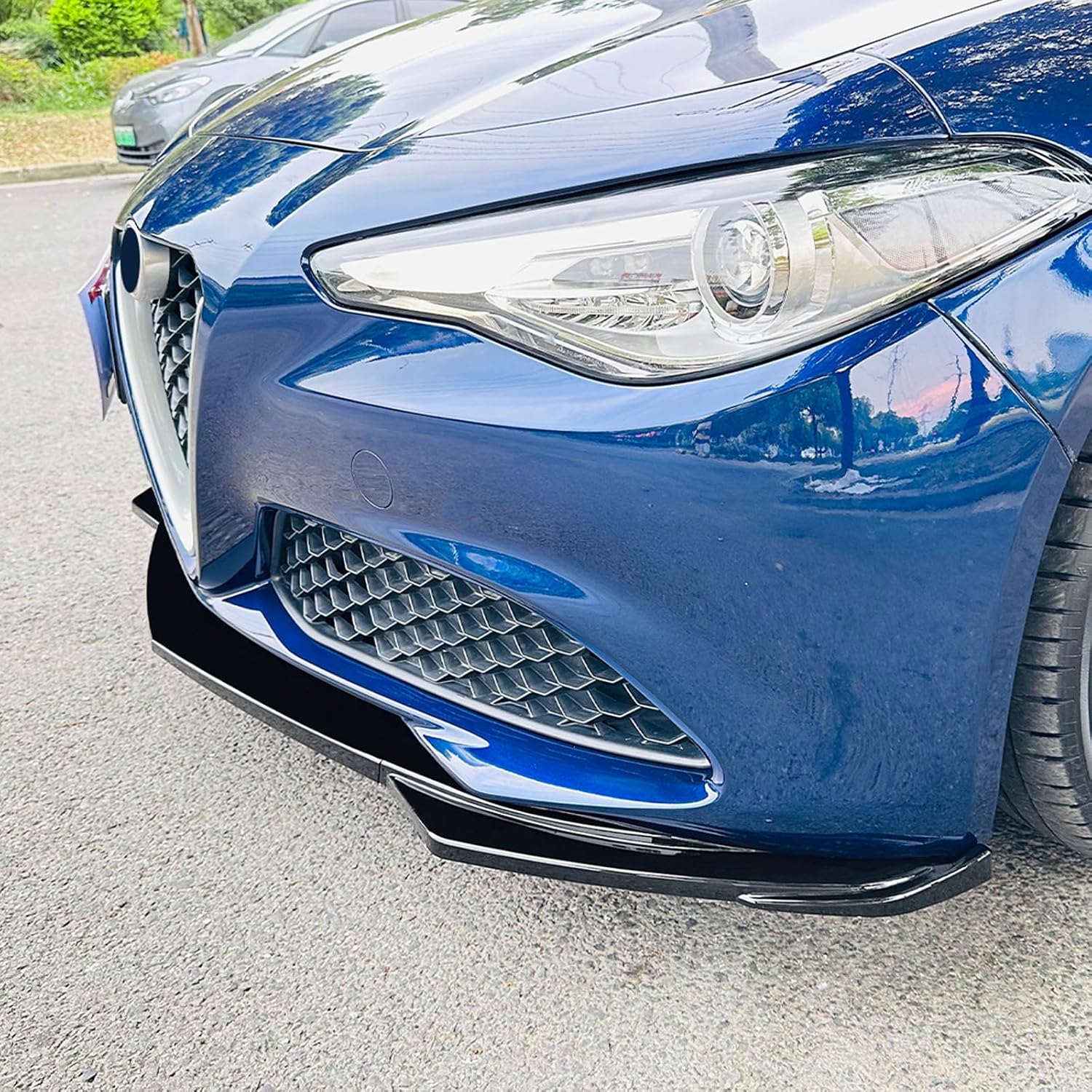 Front Spoiler Lip Splitter for Alfa Romeo Giulia 952 2015-2024 2016 Gloss Black Carbon Fiber Look