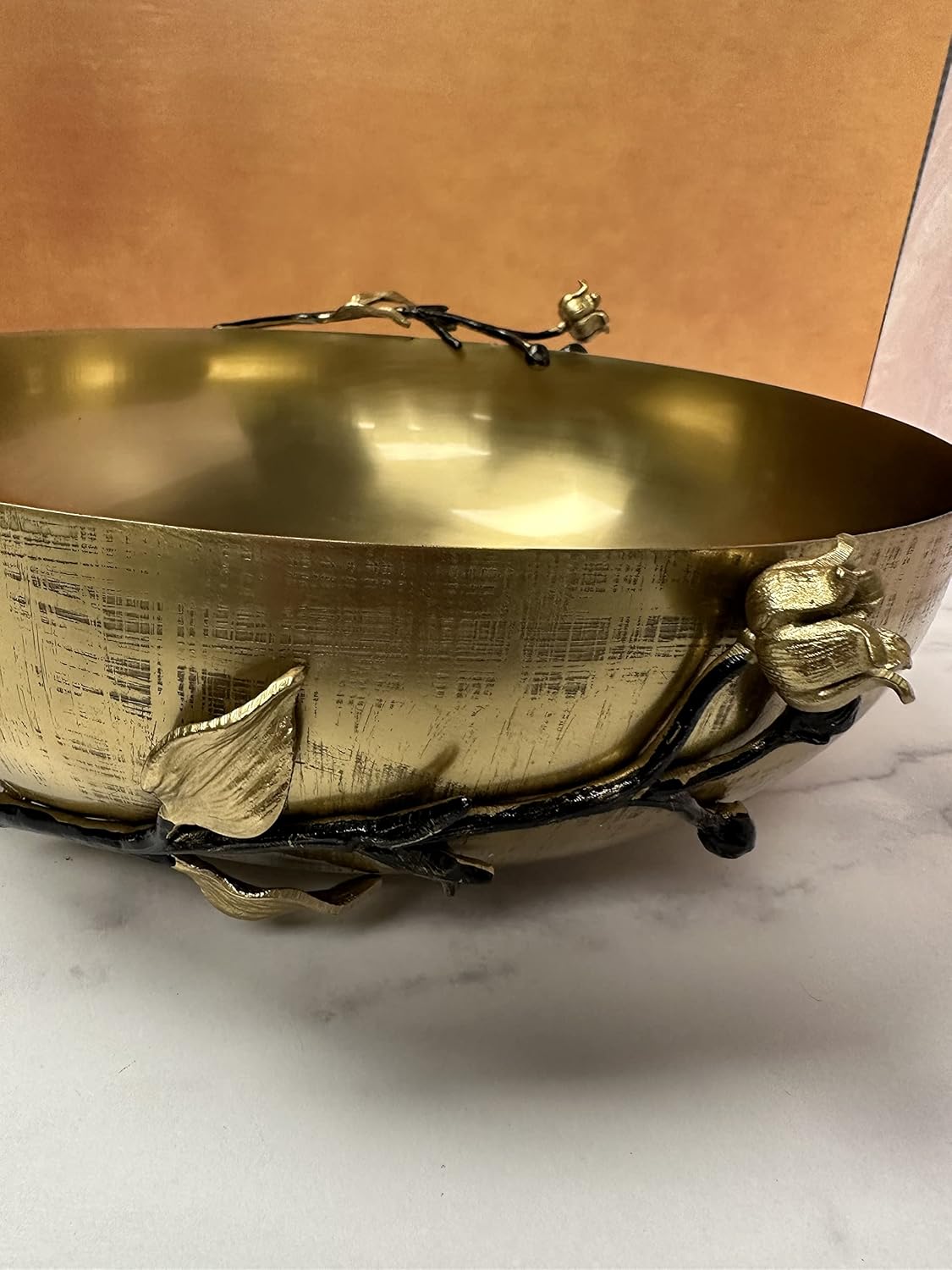 Decozen Decorative Bowl with Orchid Flower Shaped Accent - Serving Dish for Fruit Salad Popcorn Chips - Kitchen Counter Home - Serveware & Condiment Caddy - Fruit Bowl Serving Bowl - Large