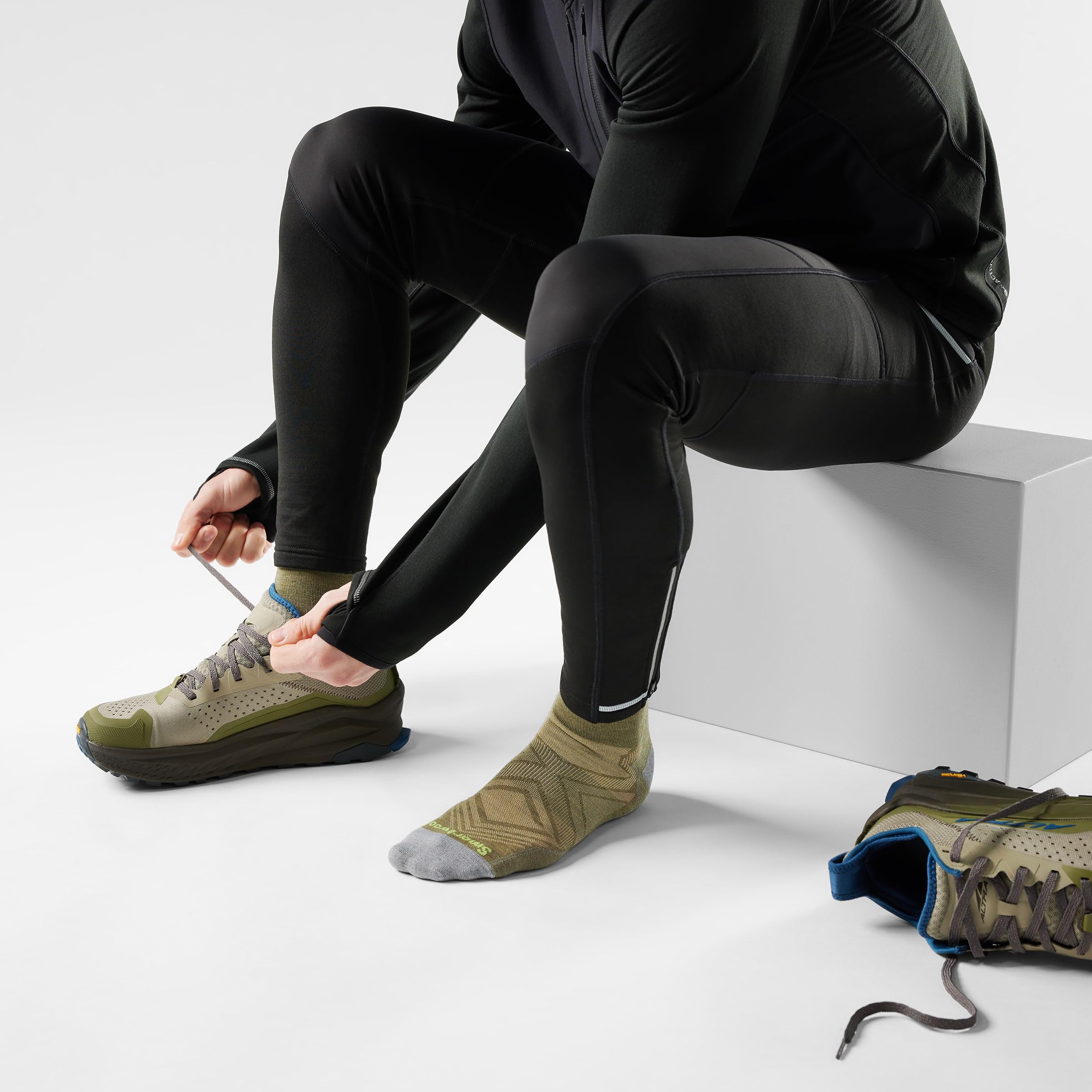 Smartwool, Calzini Run Zero Cushion Mid Crew Pattern Unisex-Adulto, M