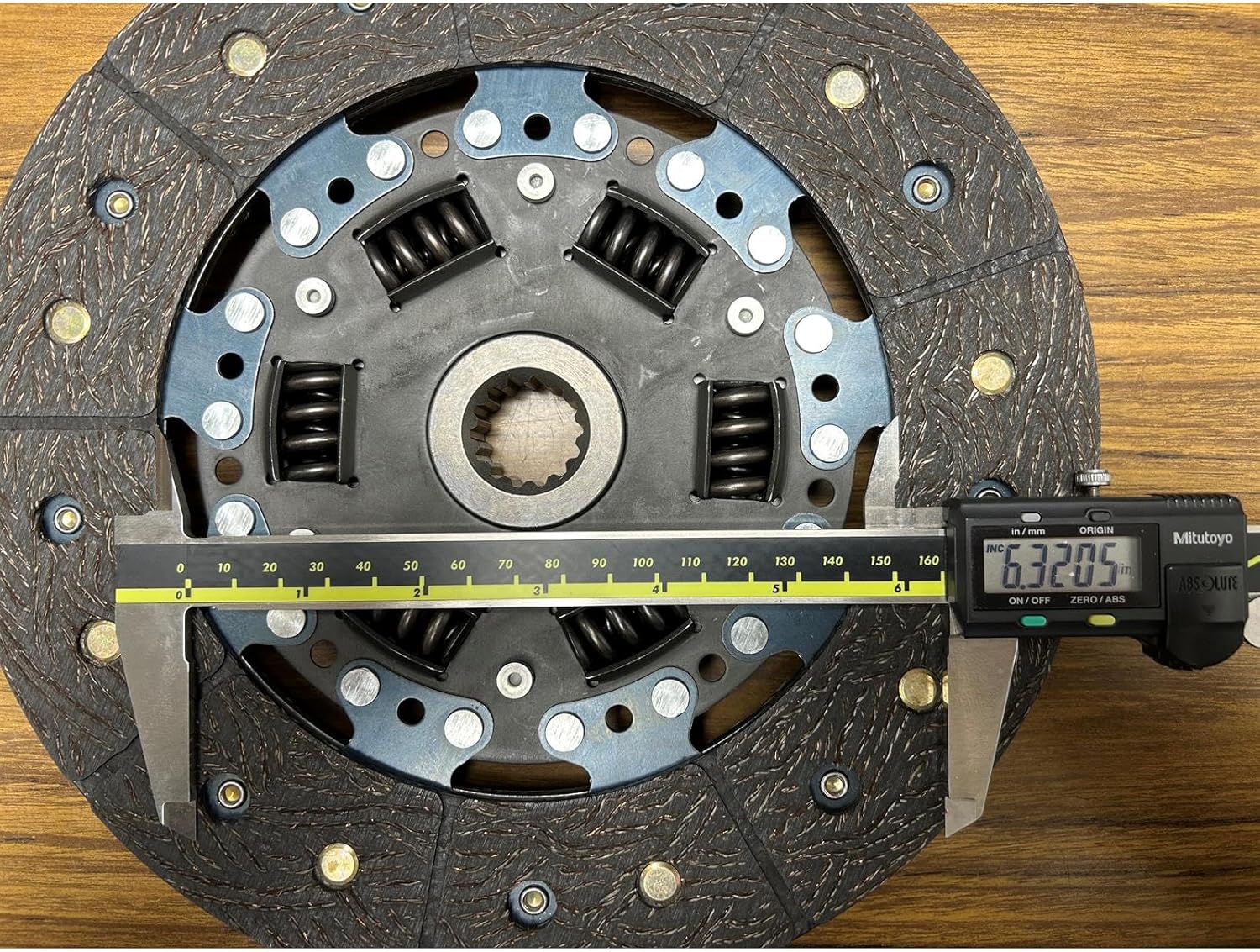 Speedway Motors Flathead 10 Inch Clutch Disc, 1 Inch 14-Spline Hub for Early Ford V8 to S-10 T-5 Manual Transmission Conversions, Premium Organic Friction