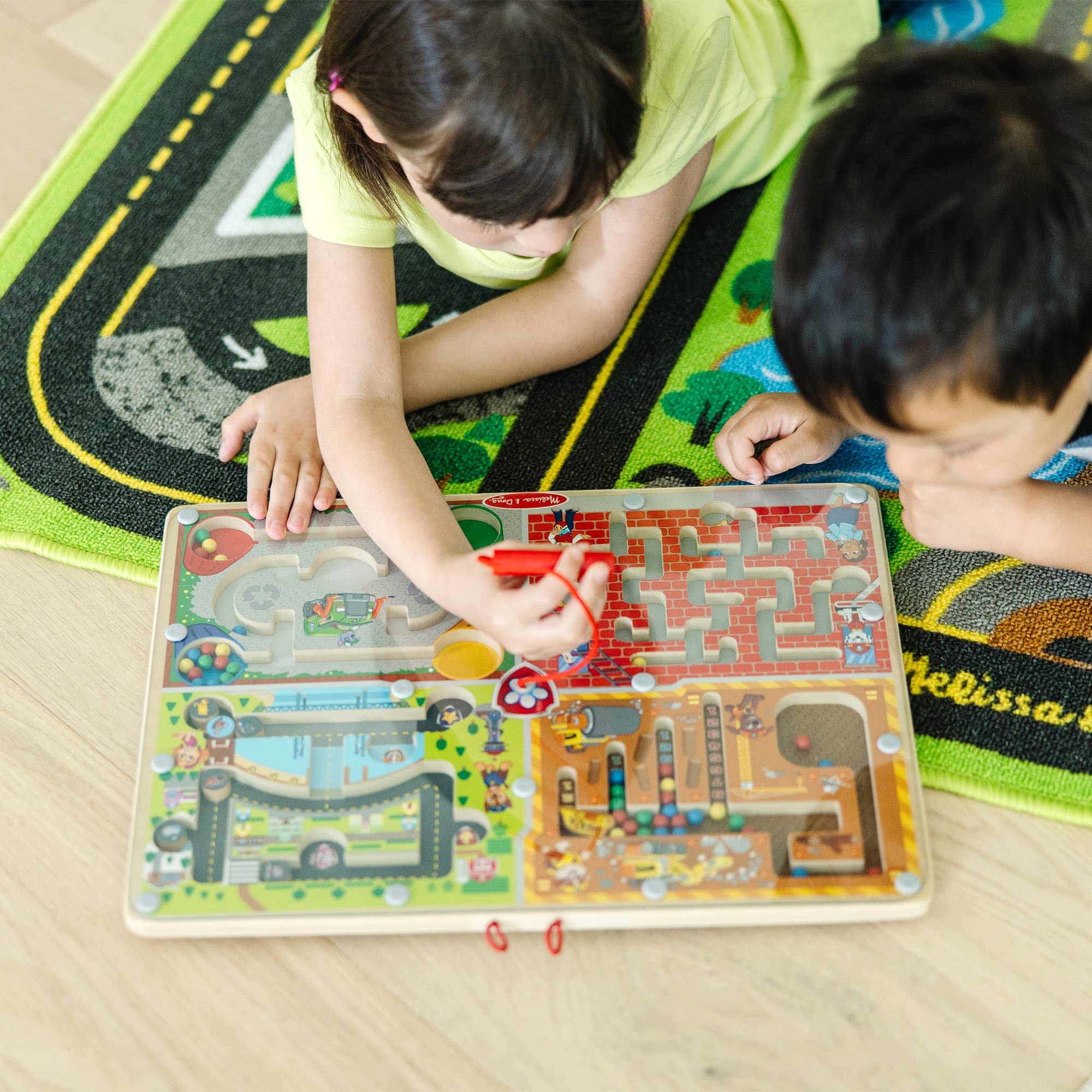 Melissa & Doug, Paw Patrol, Tabellone Labirinto in Legno 4 in 1 con Bacchetta Magnetica - Giocattoli in Legno per Lo Sviluppo, Regalo per Bambine E Bambini dai 3 Ai 6 Anni