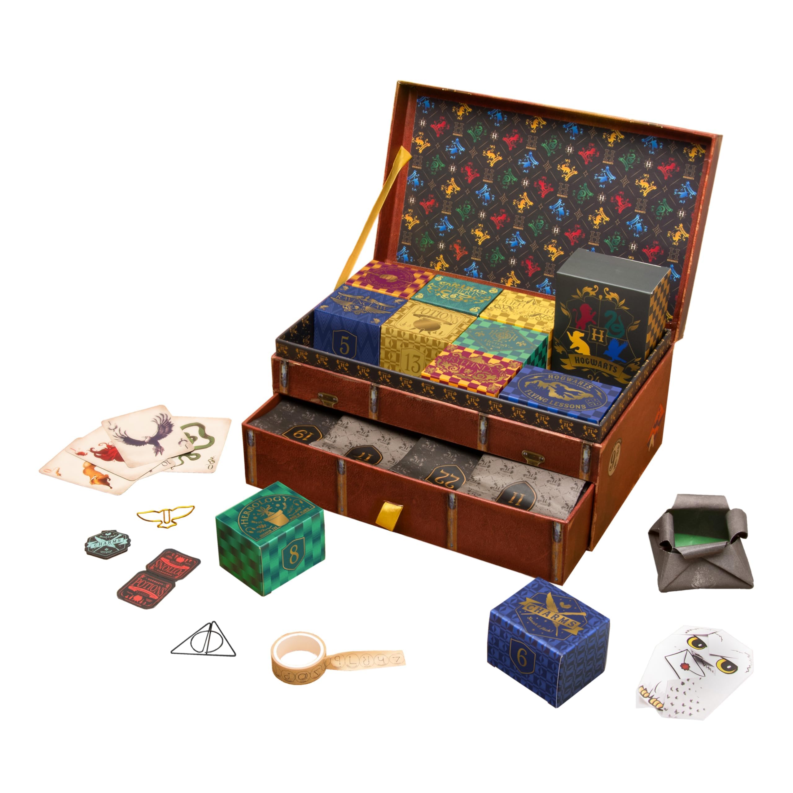 ハリー・ポッター スペシャルボックス カレンダー Amazon.co.jp: ハリーポッター記念品ボックスアドベントカレンダー、24