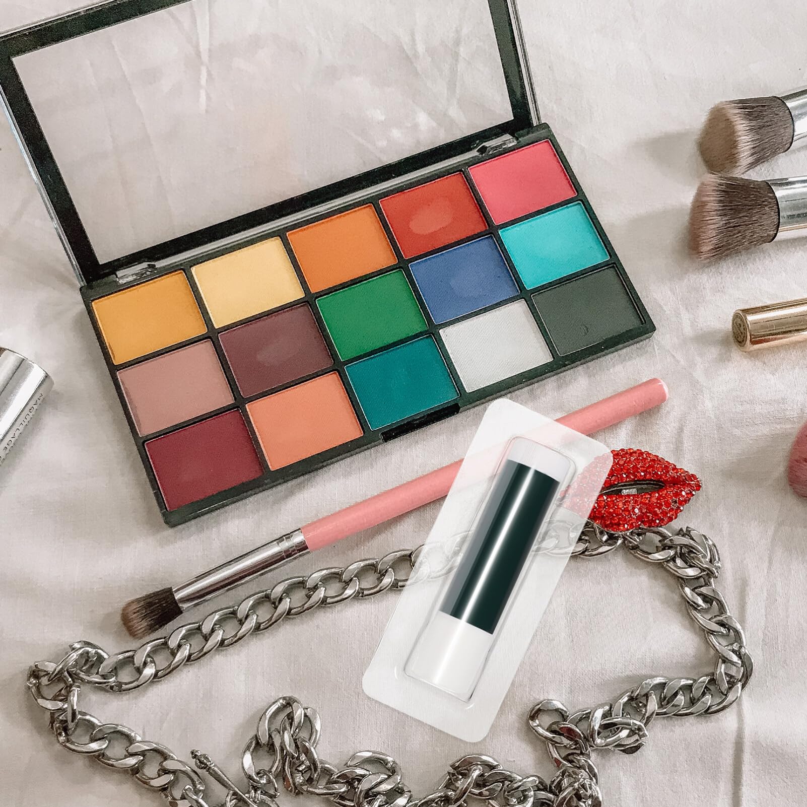 FOMIYES 60pcs Clear Lip Balm Holder Plastic Lip Balm Pouches Adhesive Lip Balm Domes Compact Money Card Holder Clear Lip Balm Holders for Money Cash Card Supplies