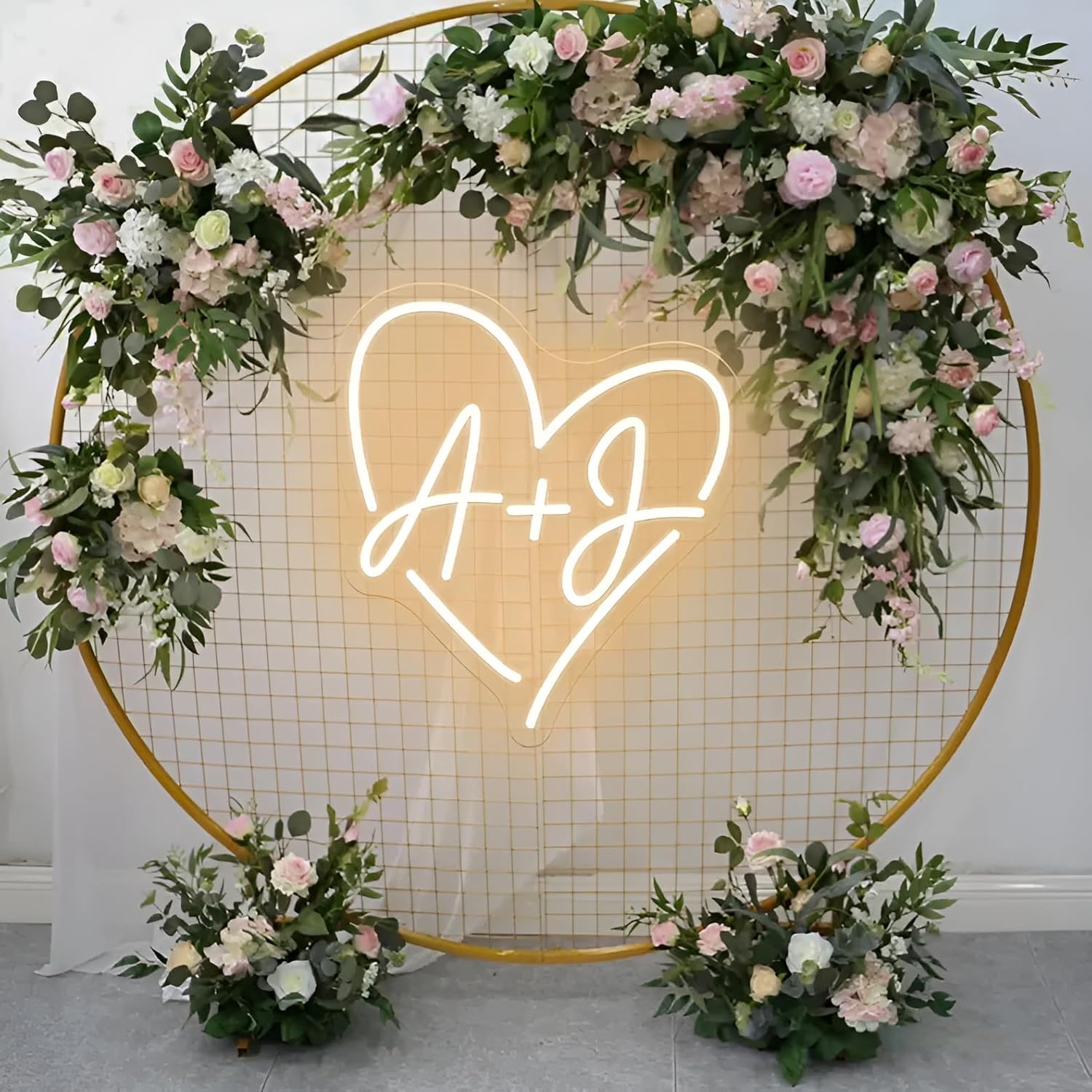 Just Married LED Neon Sign with Red Heart - Wedding Neon Light Wall Decor for Engagement Wedding & Anniversary Celebrations