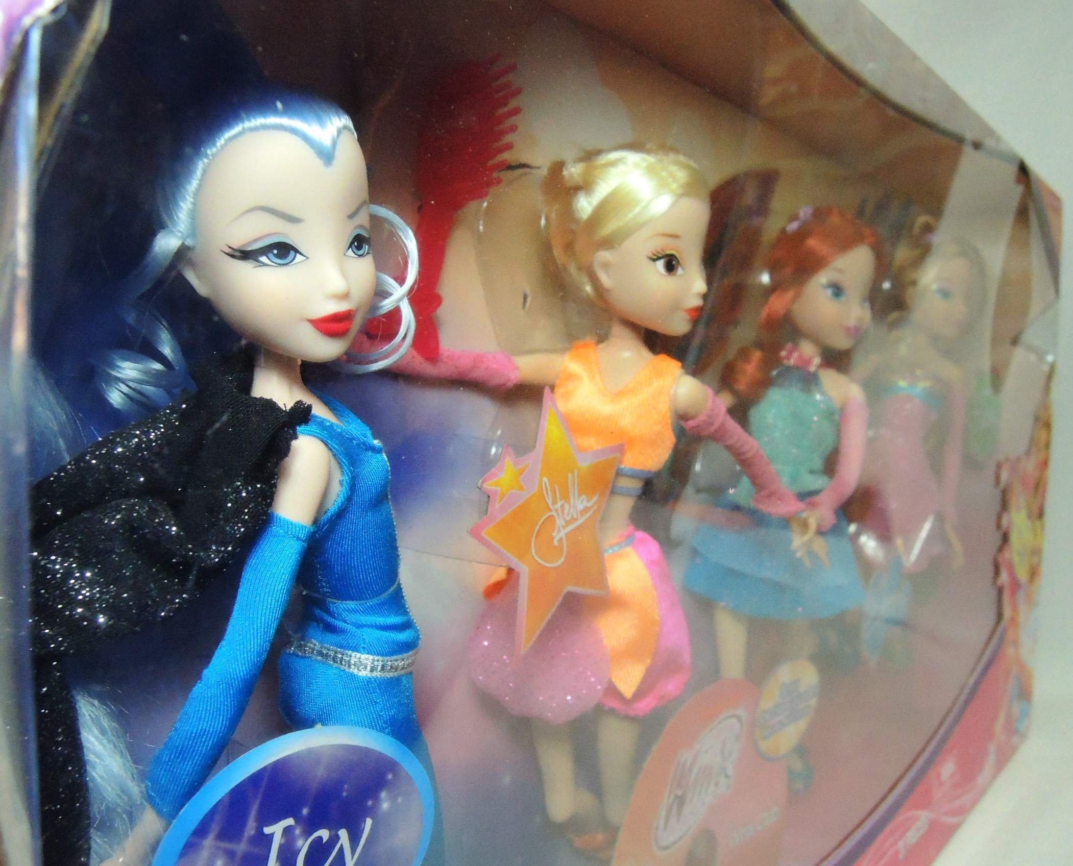 Buy Winx Club Good vs Evil 4 Pack Icy Bloom Stella Flora 11.5" Enchantix  Dolls Online at desertcartINDIA