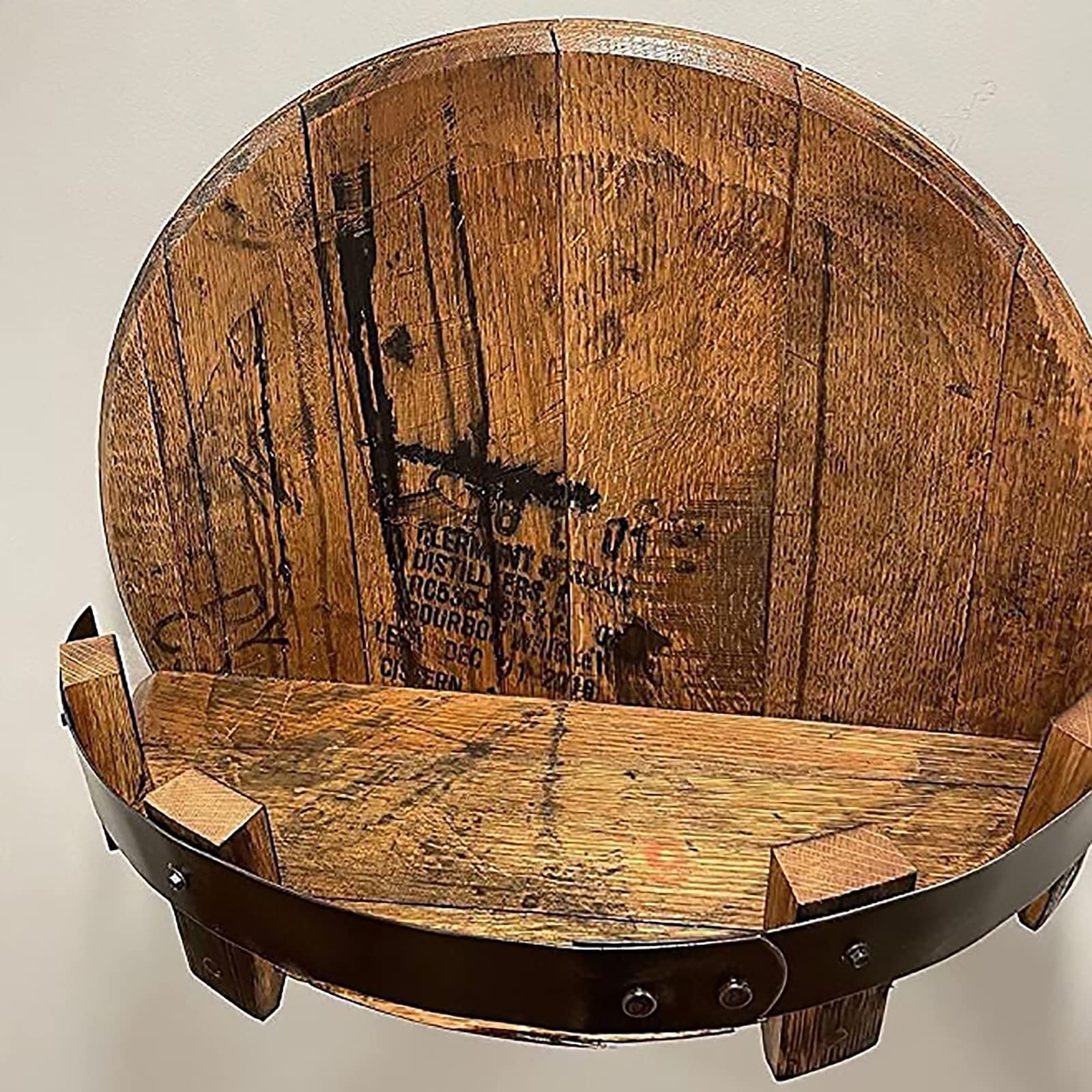 Amazon｜手作りの酒瓶ディスプレイ、バーボンウイスキー樽棚壁掛け