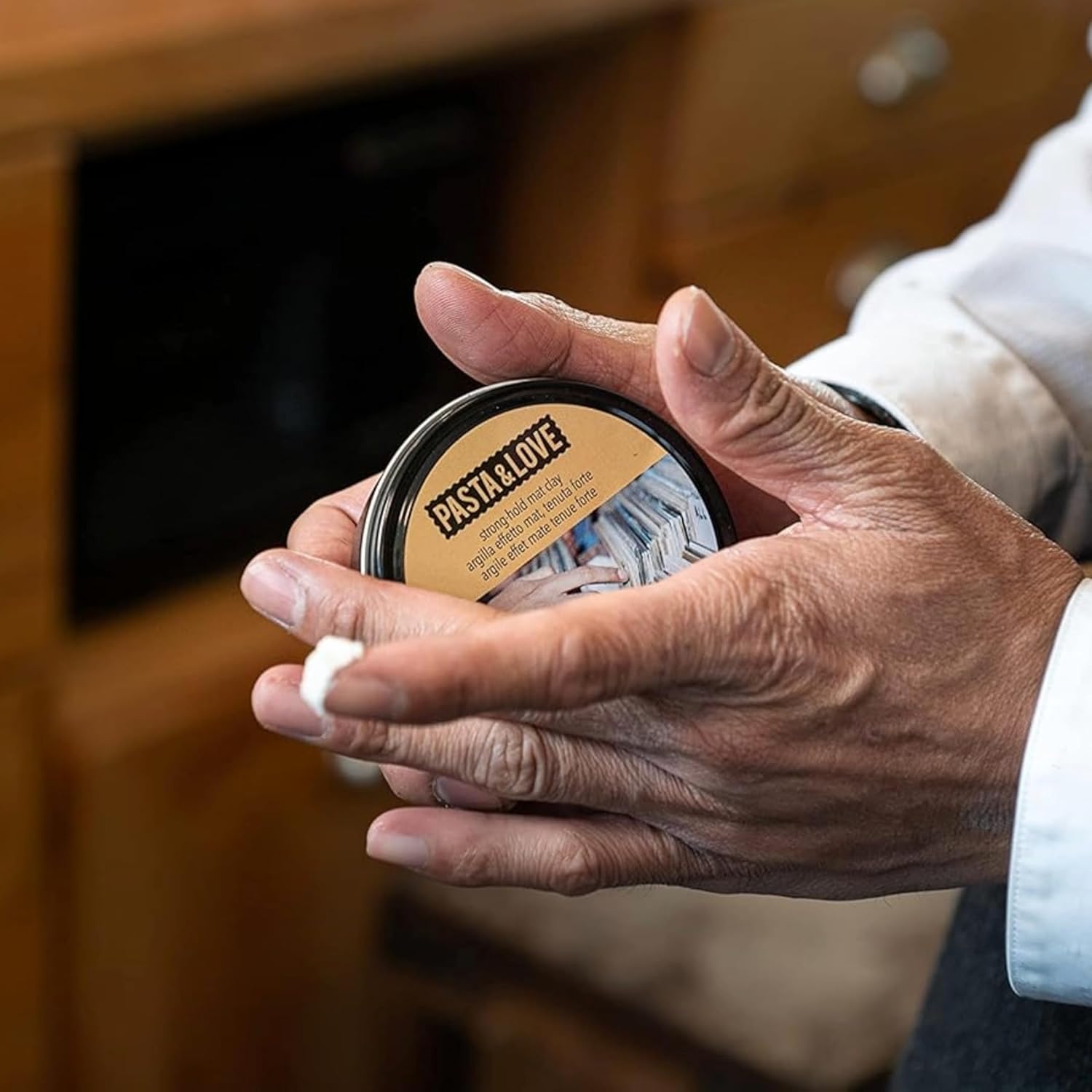 Davines Pasta & Love Styling Clay, Strong Hold Matte Clay - Adds Structure, Volume & Dry Texture - Long-Lasting Definition without Shine for Messy Looks, 1.69 Fl Oz - Image 5