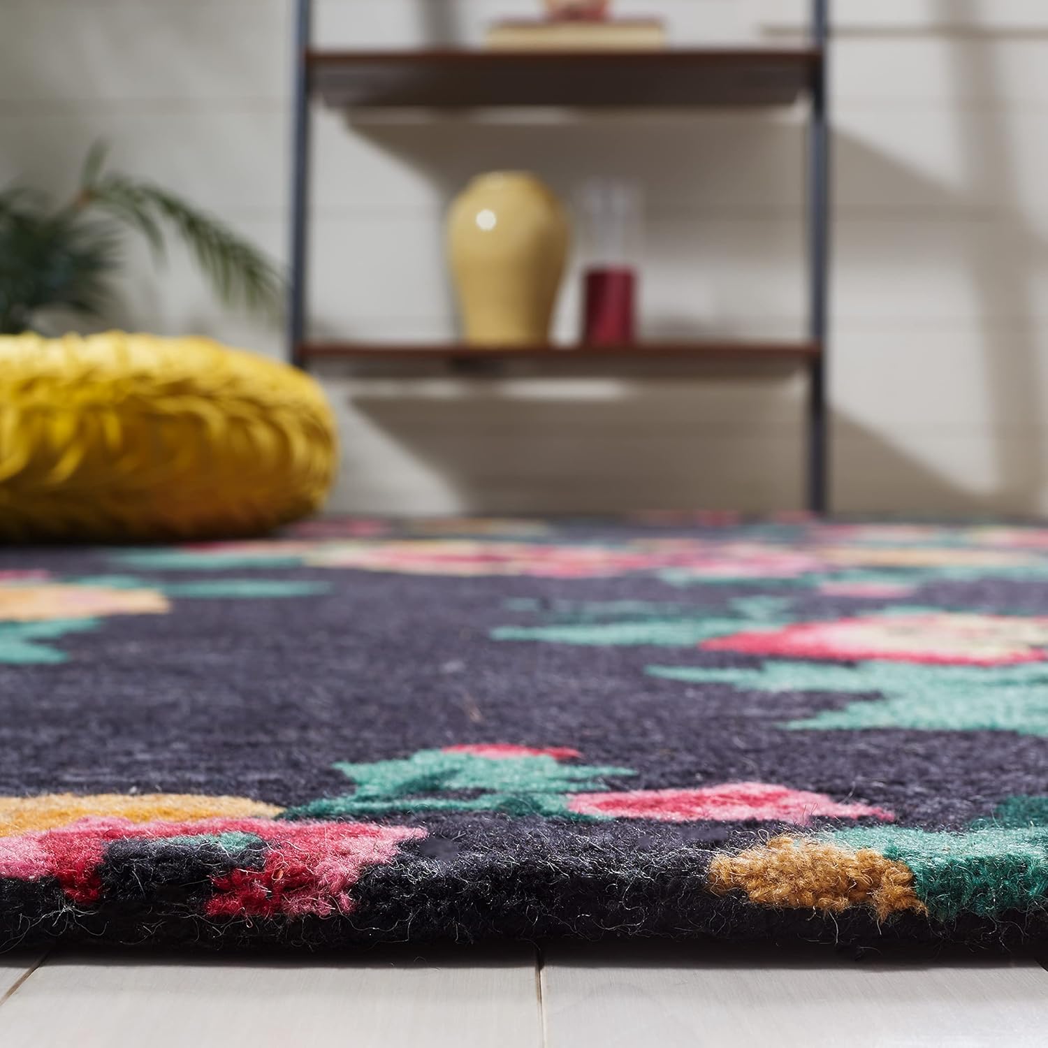 Handmade Black Floral Wool Rectangular Area Rug 3' x 5'