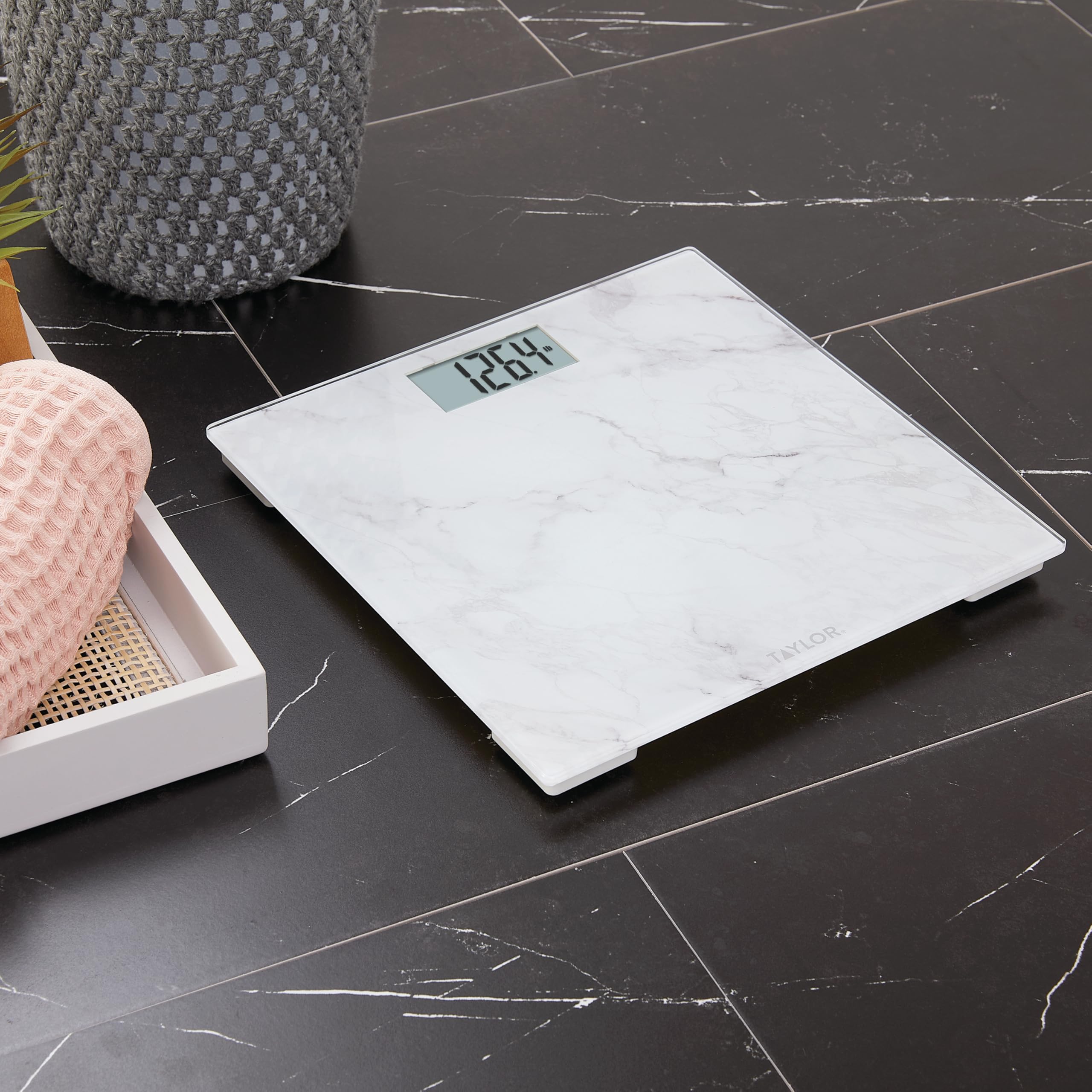 Taylor Bilancia pesapersone digitale in vetro e marmo, bilancia per il peso corporeo, altamente precisa, alimentata a batteria, idonea FSA HSA, misura peso fino a 181,4 kg, bianco