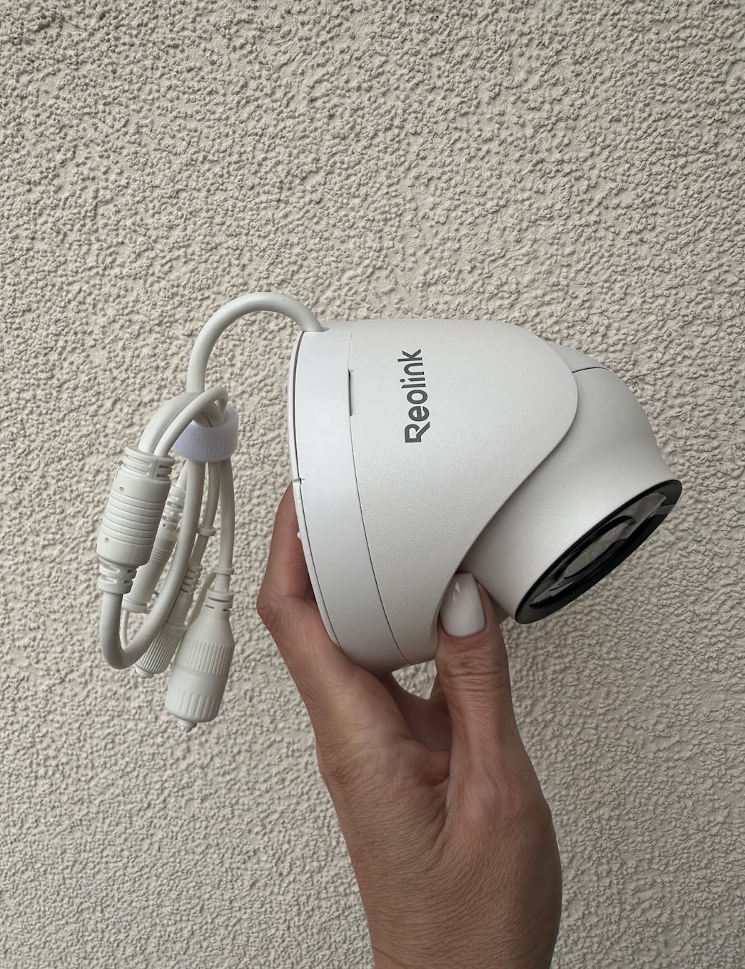 Reolink P335X 4K PoE Sicherheitskamera, AI-Mensch/Fahrzeugerkennung, Farbnachtsicht, IP67 wetterfeste IP-Kamera für den Außenbereich, 8MP kabelgebundene Überwachungskamera mit Fernzugriff