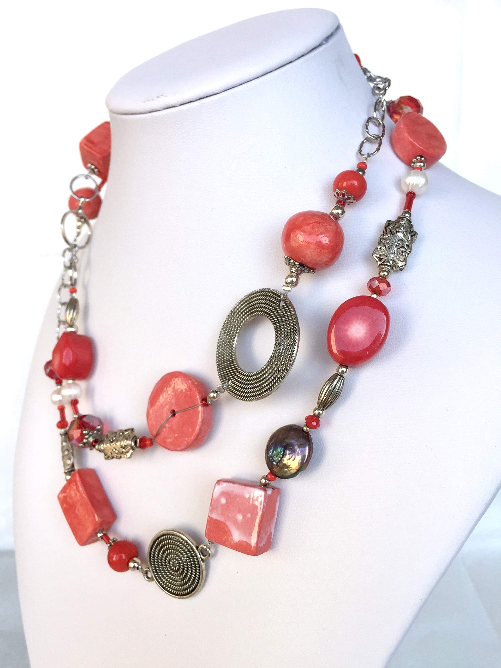 Gioielli d'Artista di Chiara Bo Collana Rossa lunga Donna con corallo Fiamma