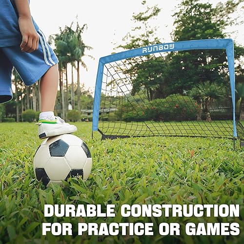 Miniatura 2 de RUNBOW Portería de fútbol portátil para niños de 5 x 3 pies para patio trasero y niños pequeños, juego de 2 con funda de transporte portátil