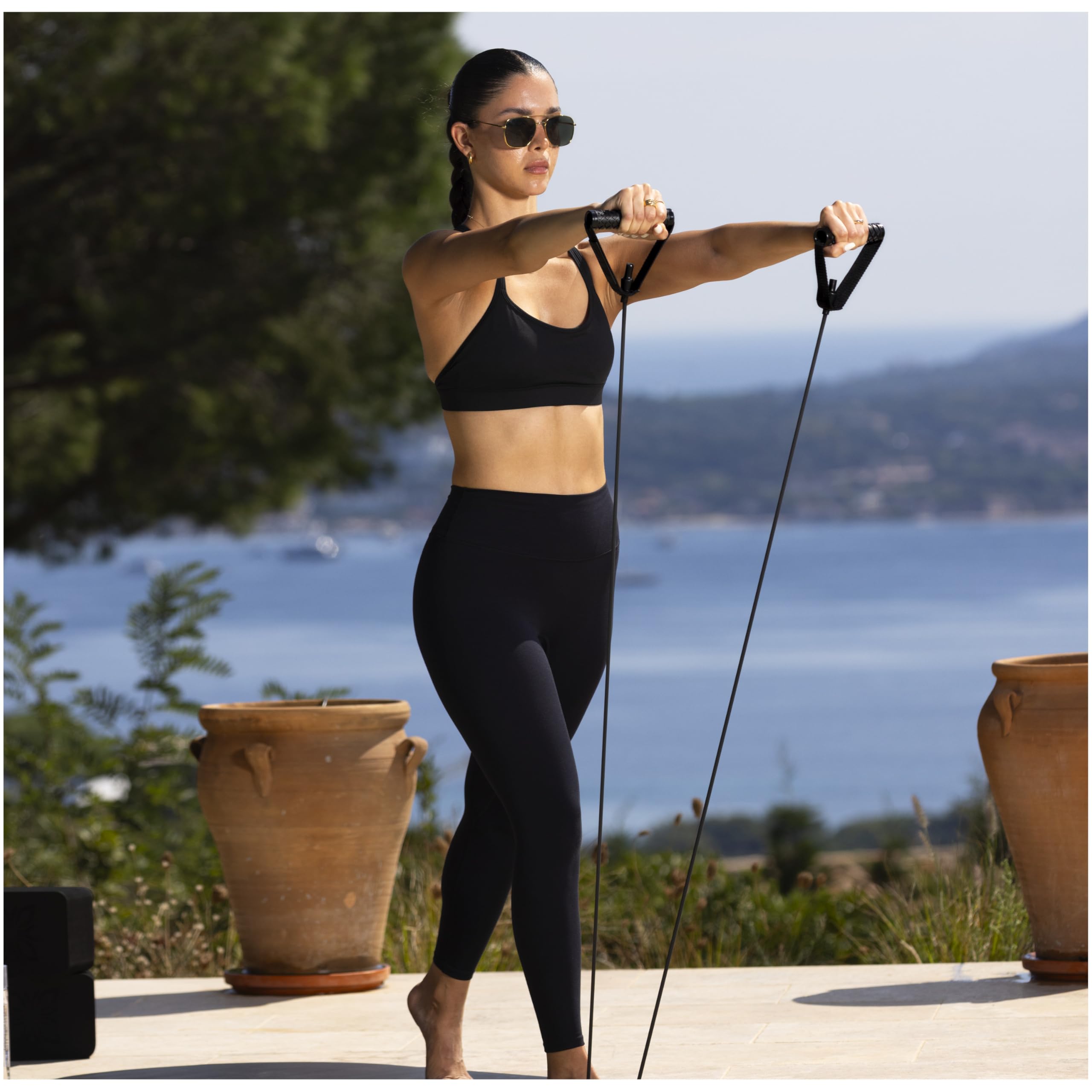 Widerstandsbänder Set mit Griffen – 3 Resistance Bands aus Naturkautschuk – Fitnessbänder mit Tasche für Krafttraining, Physiotherapie & Pilates – Expander für Muskelaufbau & Ganzkörpertraining