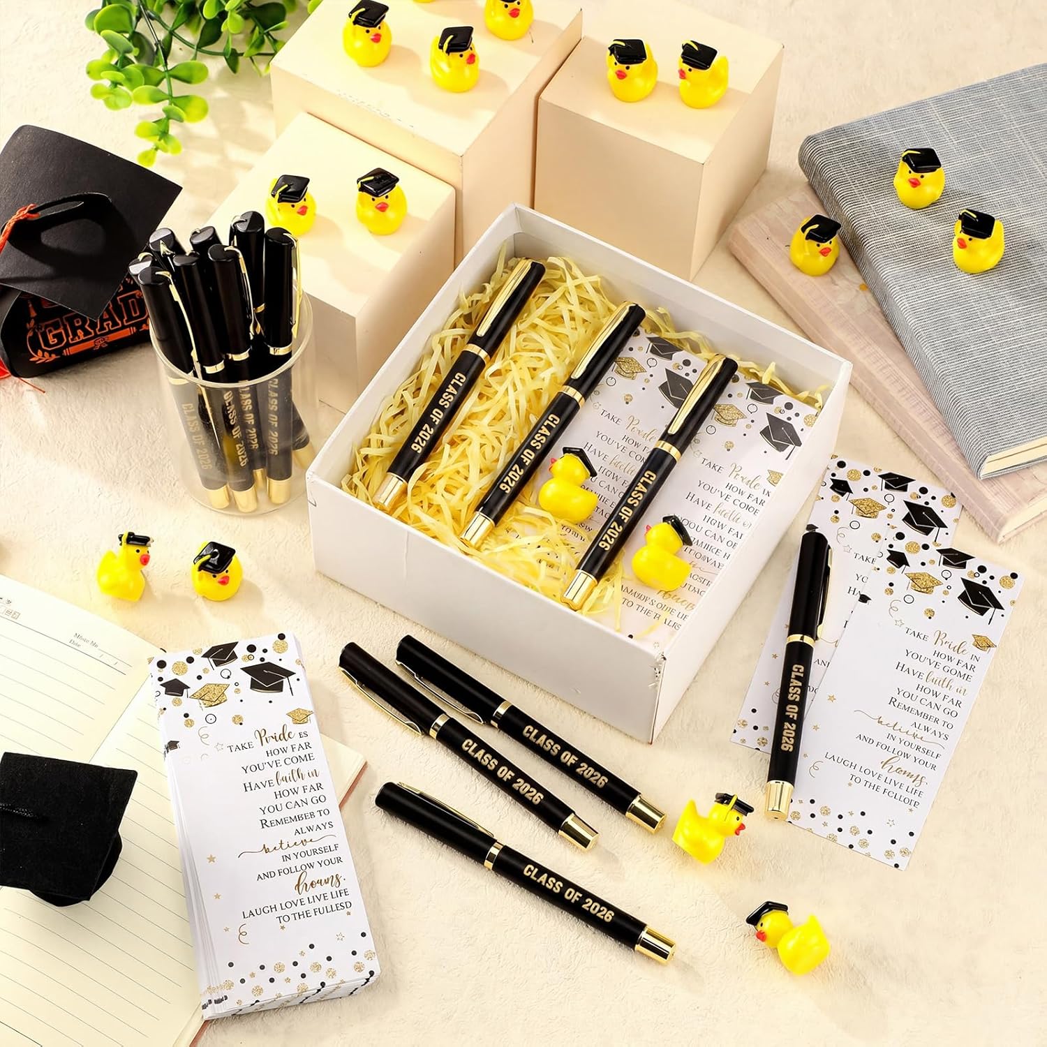 Sayglossy 30 Sets Graduation Gifts Bulk 2026 Gel Ink Pen Mini Card Cap Yellow Resin Duck Graduation Party Decorations Favors(Black)