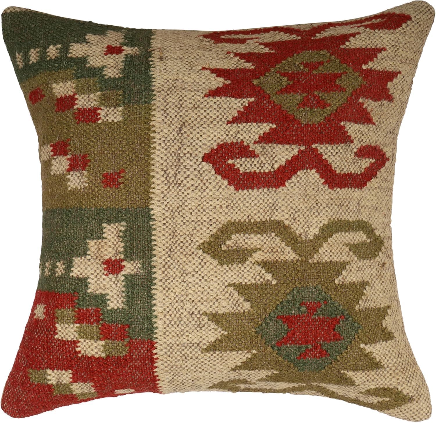 Coussin décoratif oriental vintage pour réchauffer un intérieur trop moderne