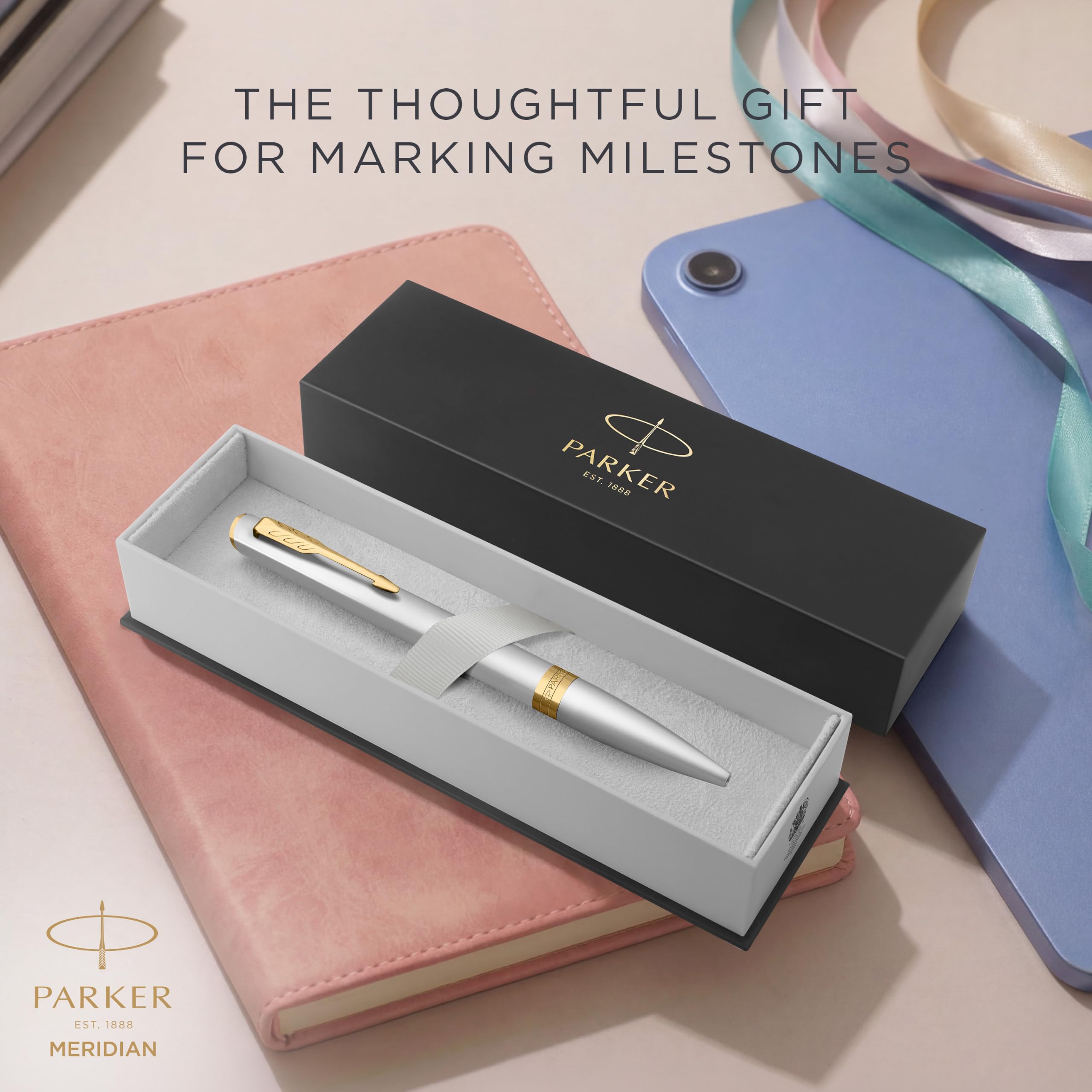 Parker Meridian Stylo à bille | Laque chromée avec garnitures dorées | Plume moyenne | Stylos pour l'écriture et Fournitures de papeterie | Encre bleue | Boîte cadeau de luxe