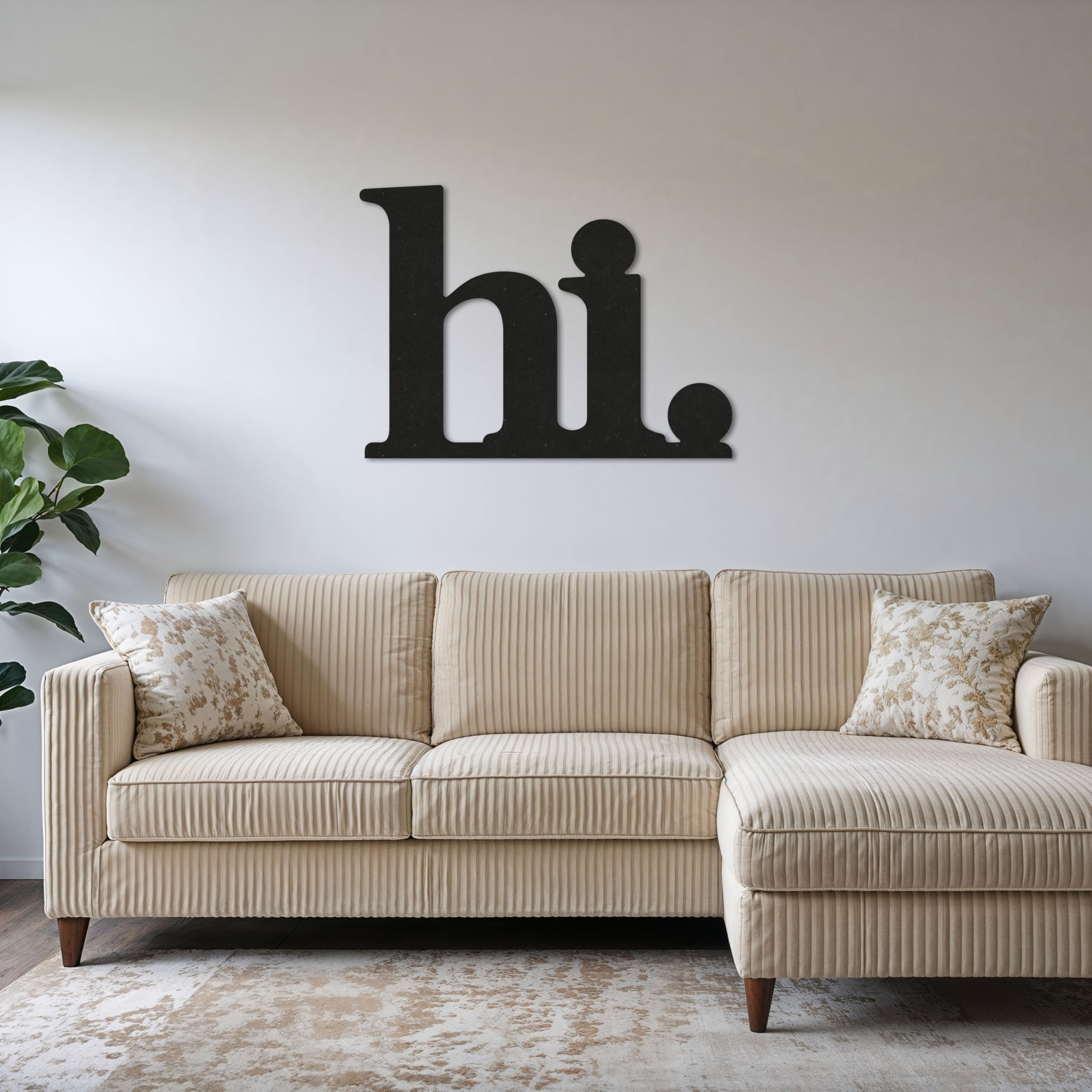 ebenkunst | „hi“ Schriftzug Wanddeko – Moderne Begrüßung aus Holz, minimalistische Wanddekoration für Flur, Eingangsbereich & Wohnzimmer, CNC-gefräst aus HDF, Schwarz, Made in Germany