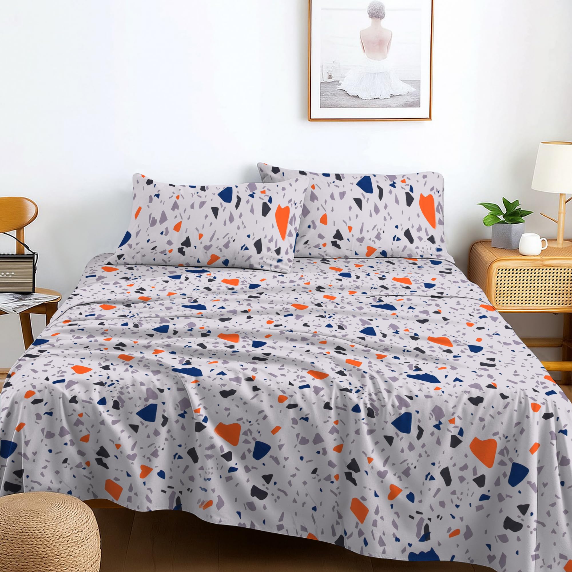 EverSoft Bedding Double 3-Piece Hotel Quality Bed Sheet Set Soft, Cozy & Breathable Bedding with Flat Sheet & 2 Pillowcases Durable, Luxury Design, Easy Care — image 1
