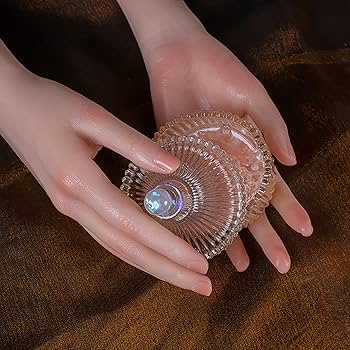 Amazon.co.jp: 等身大 1/1 迫真の手触り 超リアル シリコン 手模型