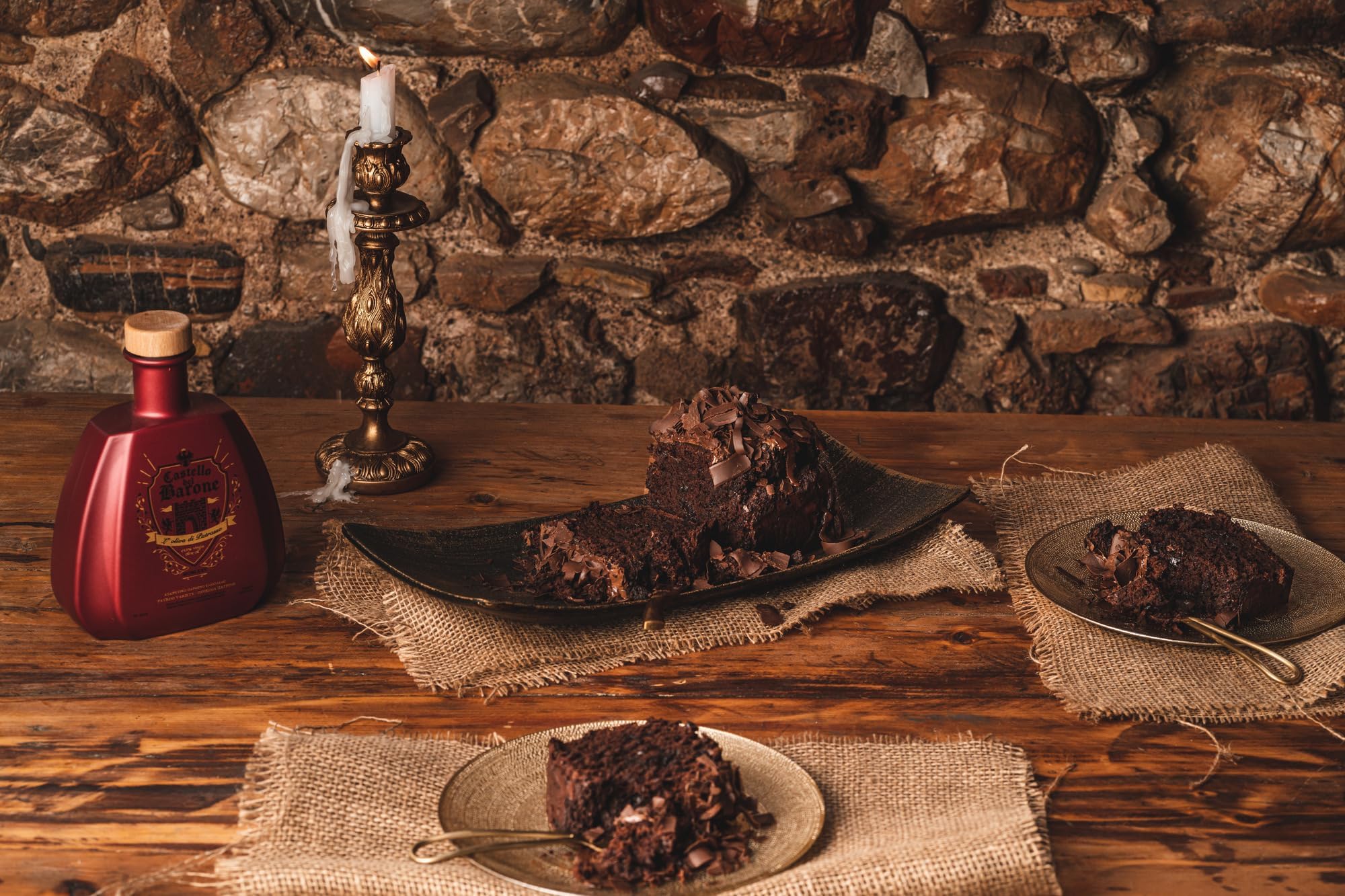 Ranis Castello del Barone oliwa z oliwek Extra Virgin o intensywnym aromacie i rewelacyjnym smaku ze starożytnej odmiany oliwek w Achaia, Grecja, 700 ml