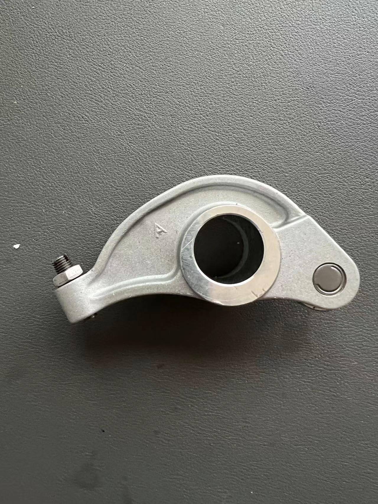 pezzo distribuzione motore Adatto per motori Mitsubishi 4G13, 4G15, 4G18, Brilliance BS4 4G63, 4G64 e 4G69 Valvola motore Bilanciere Aspirazione Scarico punteria scarico
