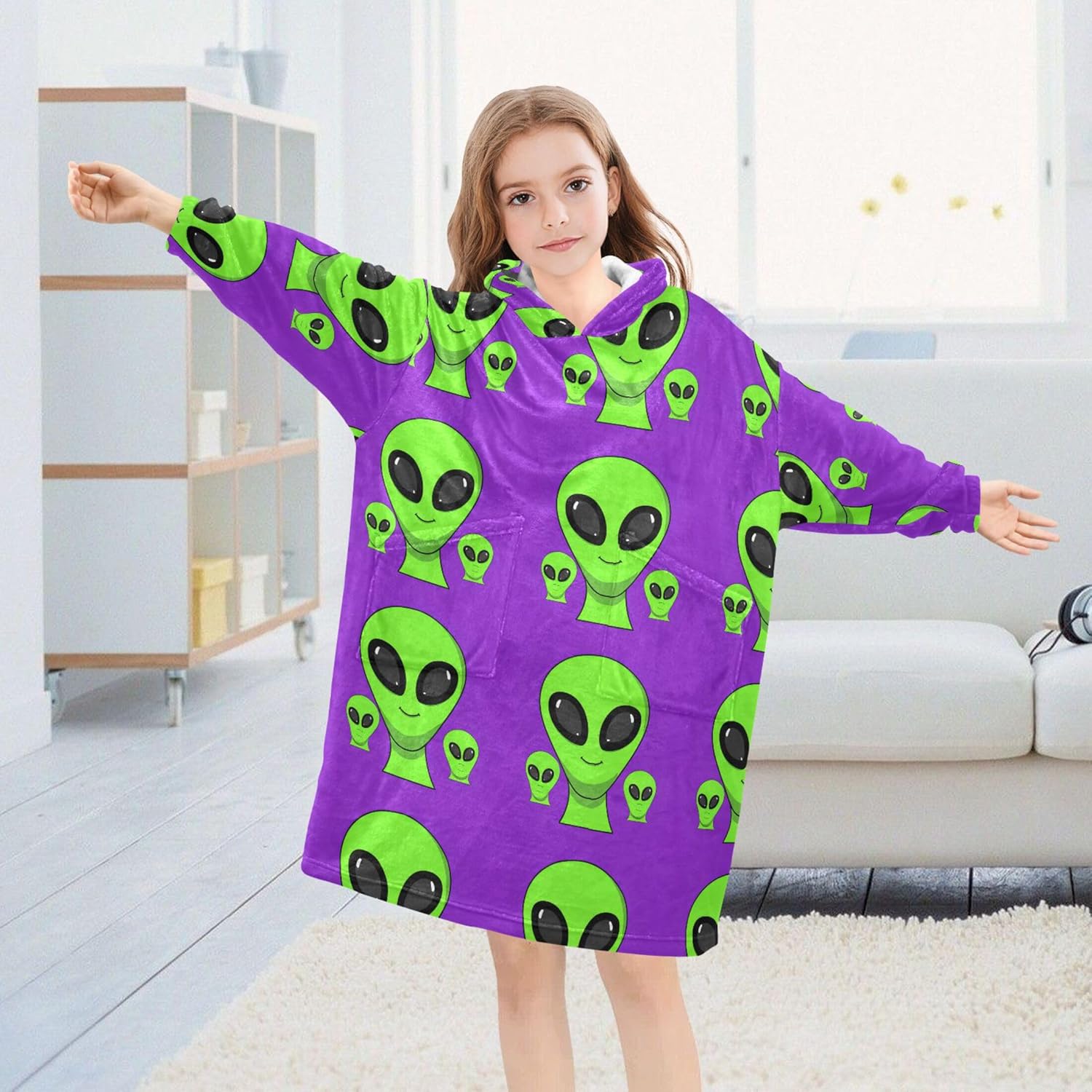 Cute Alien Ufo Kids Wearable Blanket Hoodie with Pocket and Sleeves for Toddlers, Cute Hoodies Girls Boys B0404005
