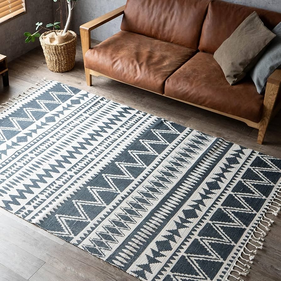 サヤンサヤン　幾何学模様ラグ Amazon | サヤンサヤン 幾何学模様 ラグマット 洗える 西海岸 200x200