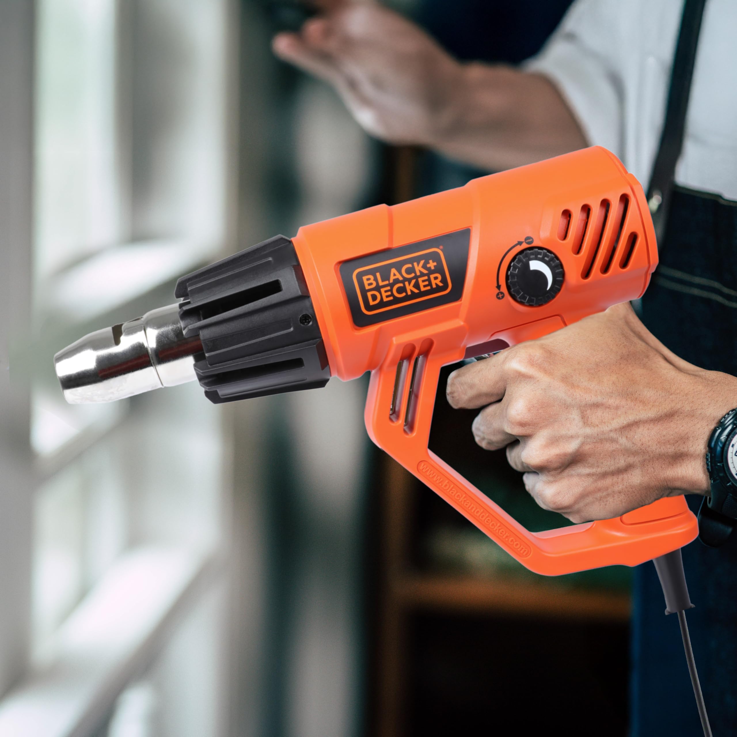 BLACK+DECKER KX2001K Decapador de 2000 W con maletín (230 V)