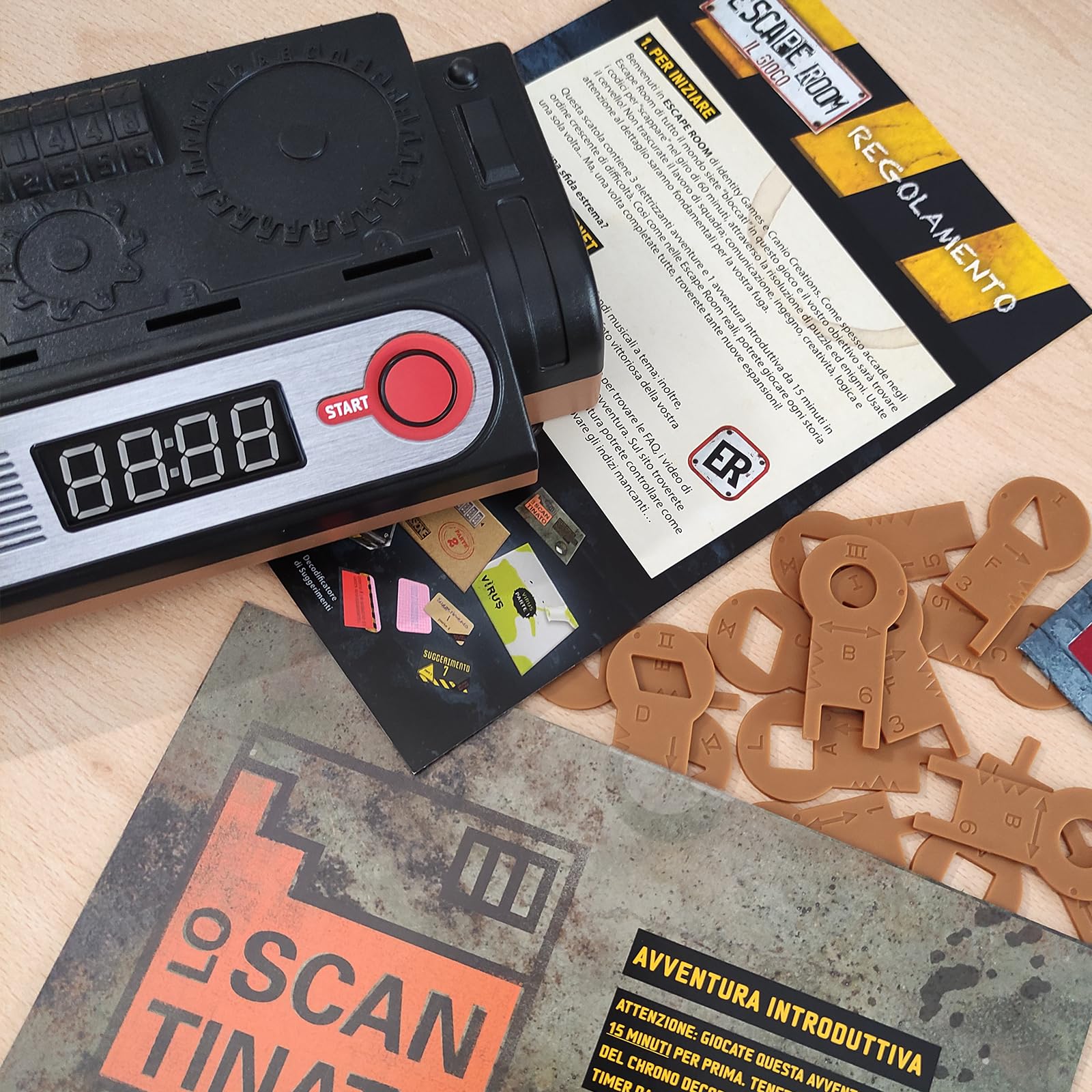 Cranio Creations - Escape Room Il Gioco Nuova Edizione, 3 Appassionanti Nuove Avventure Per L'Escape Room Da Tavolo Più Famosa, Edizione in Lingua Italiana