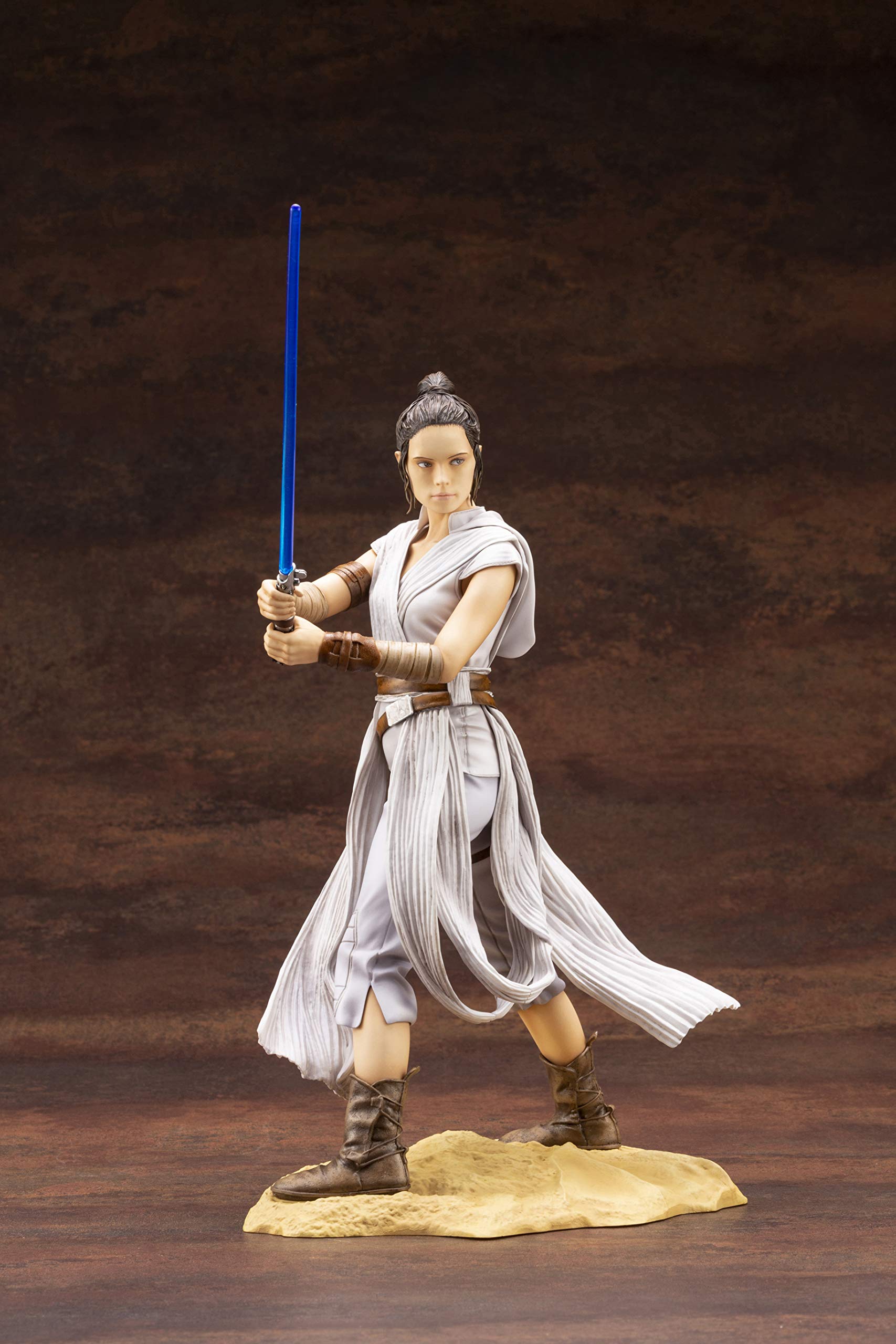 STAR WARS ARTFX REY フィギュア Amazon.com: Star Wars: Rey ArtFX Statue : Toys & Games