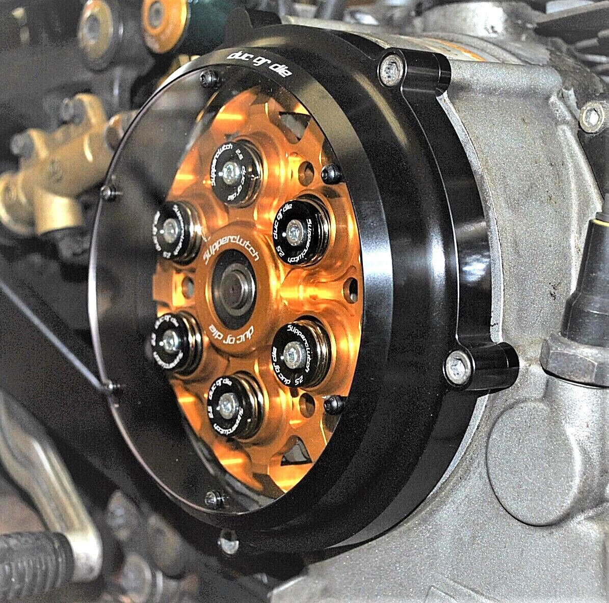 Tapa de embrague Monster Streetfighter Hypermotard etc. Negro para Ducati