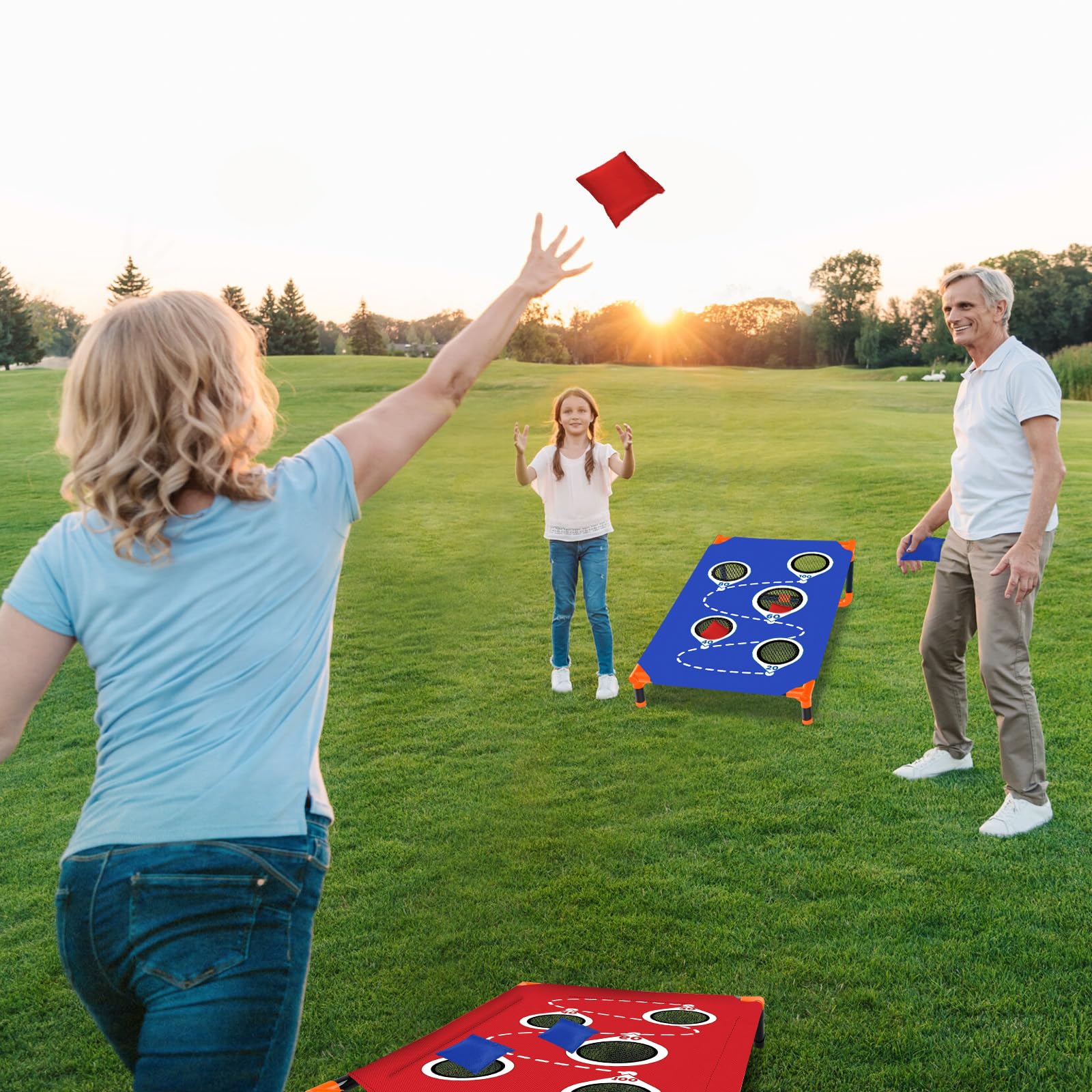 Jeu de Cornhole Portable Sacs de Cornhole d'extérieur avec Cadre en PVC et Cinq Trous pour marquer des Points pour Enfants/Adultes, Jardin, pelouse, Jeux de Plage, Camping, Jeux de Plage